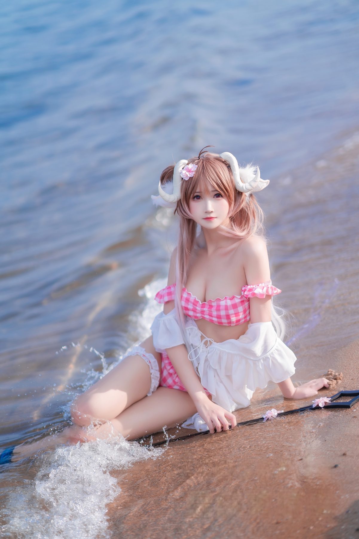 三度_69 cosplay写真_小羊泳装合集 | 三度_69 COS小羊泳装全套图包 [17P-197MB]