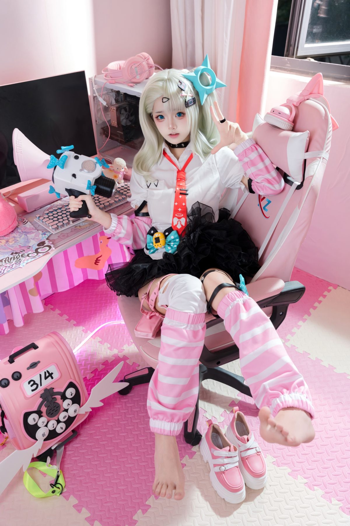 九柒喵 cosplay写真_绝区零千夏蕾咪合集 | 九柒喵 COS千夏蕾咪全套图包 [49P-480.8M]