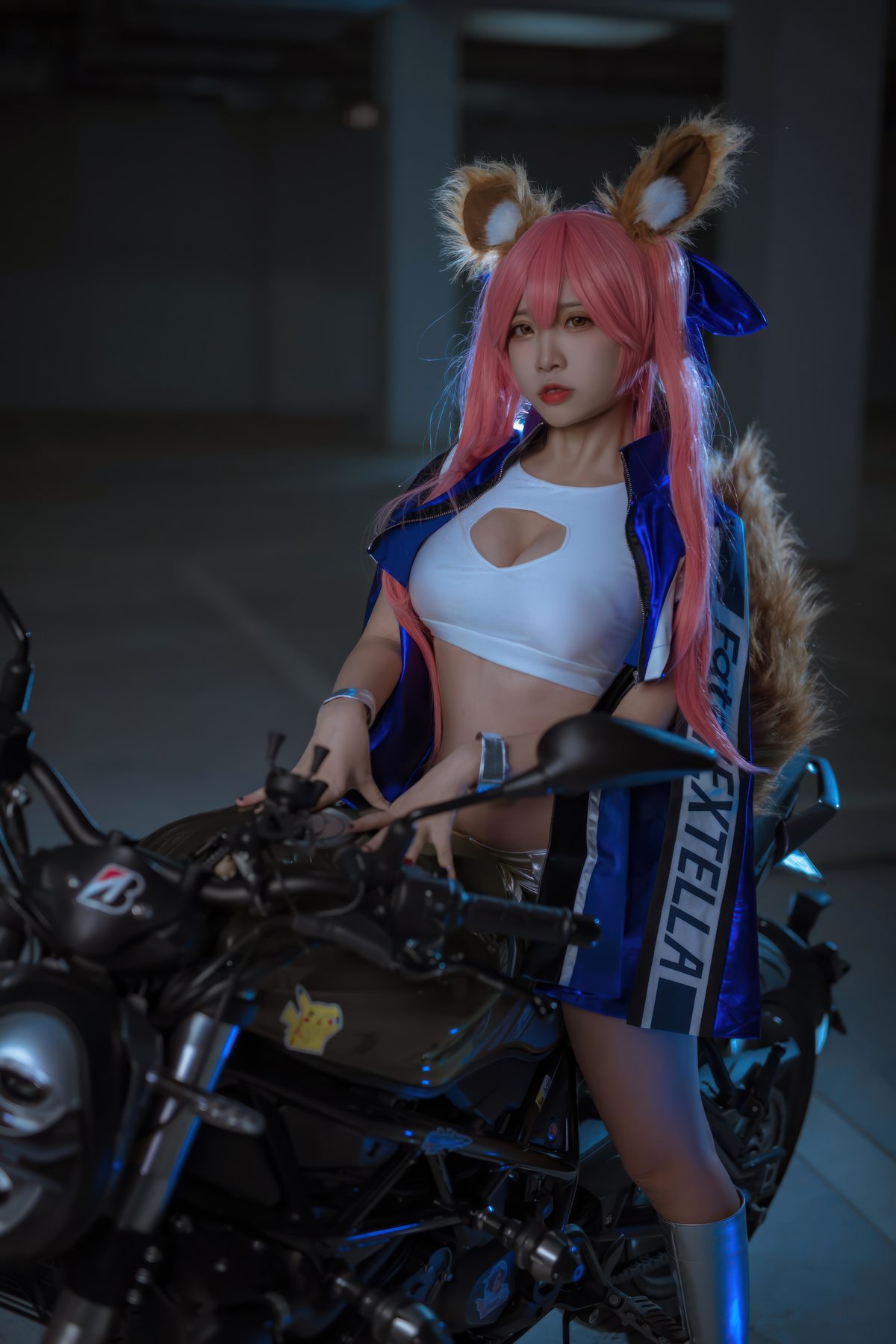 二佐Nisa 玉藻前赛车服 COS写真