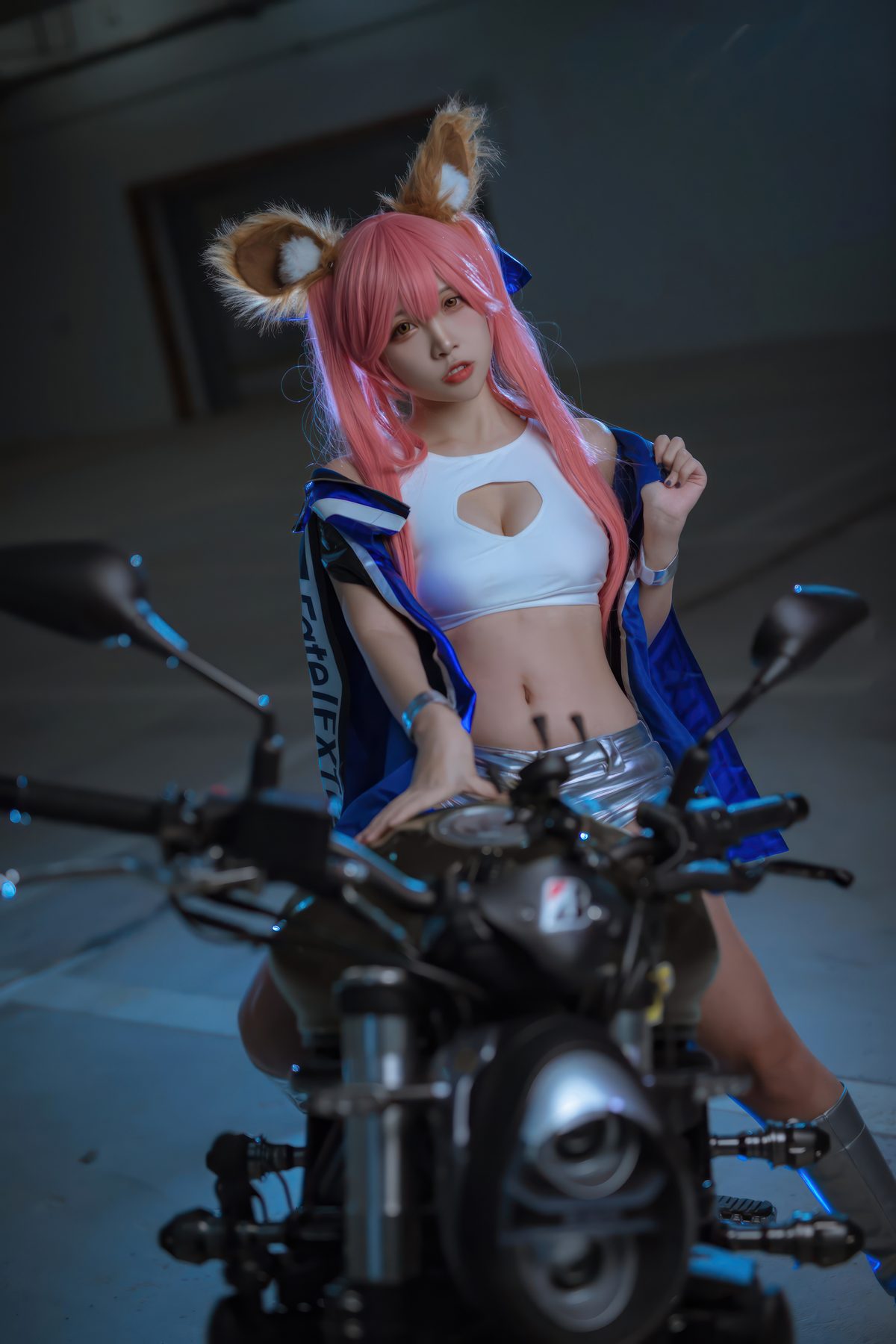 二佐Nisa cosplay写真_玉藻前赛车服合集 | 二佐Nisa COS玉藻前赛车服全套图包 [30P-202MB]