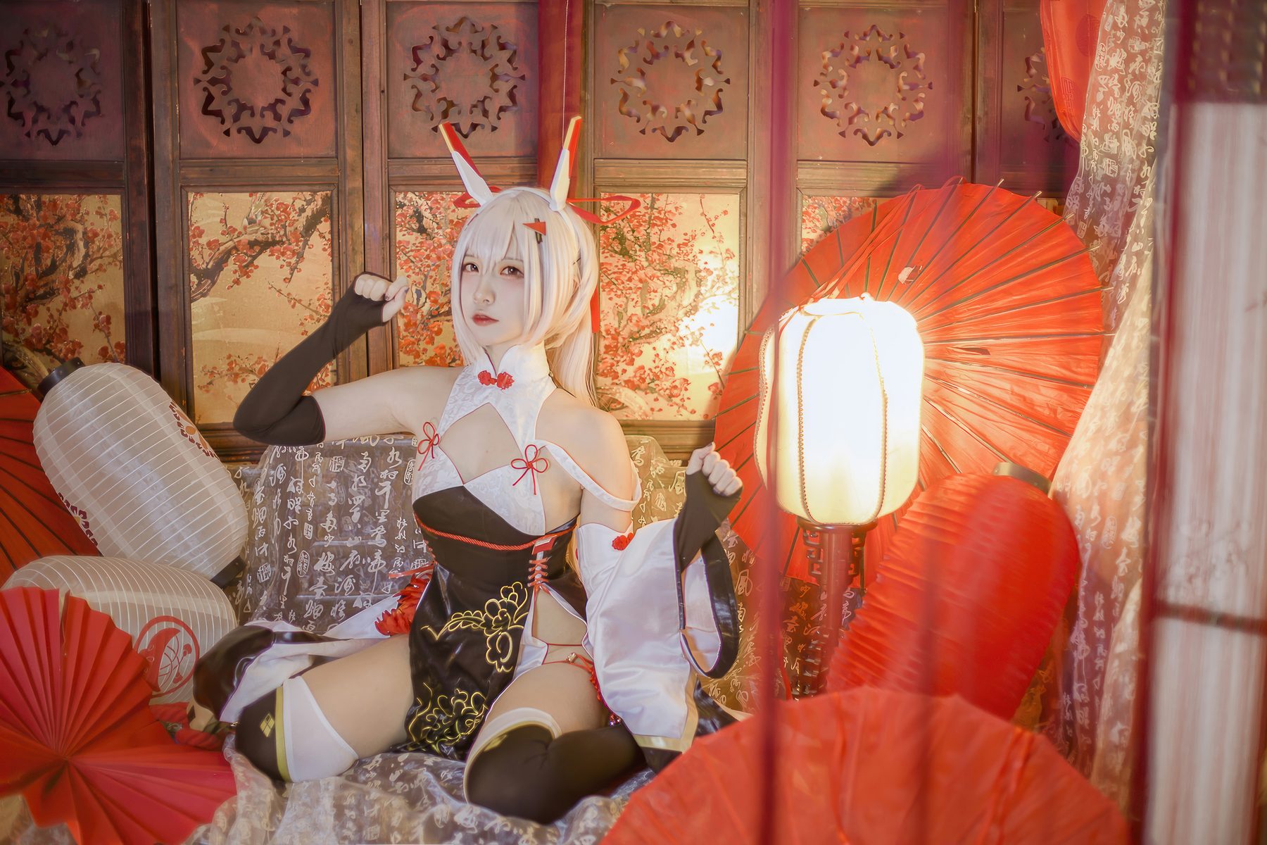 二佐Nisa 碧蓝航线 绫波新春旗袍 COS写真