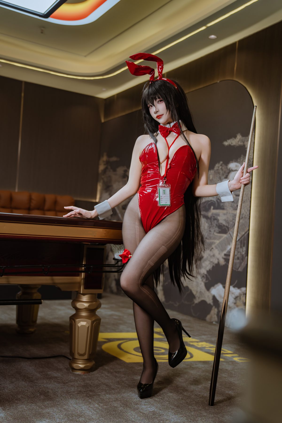 二佐Nisa 碧蓝航线 大凤·桌球兔女郎31P 680 COS写真