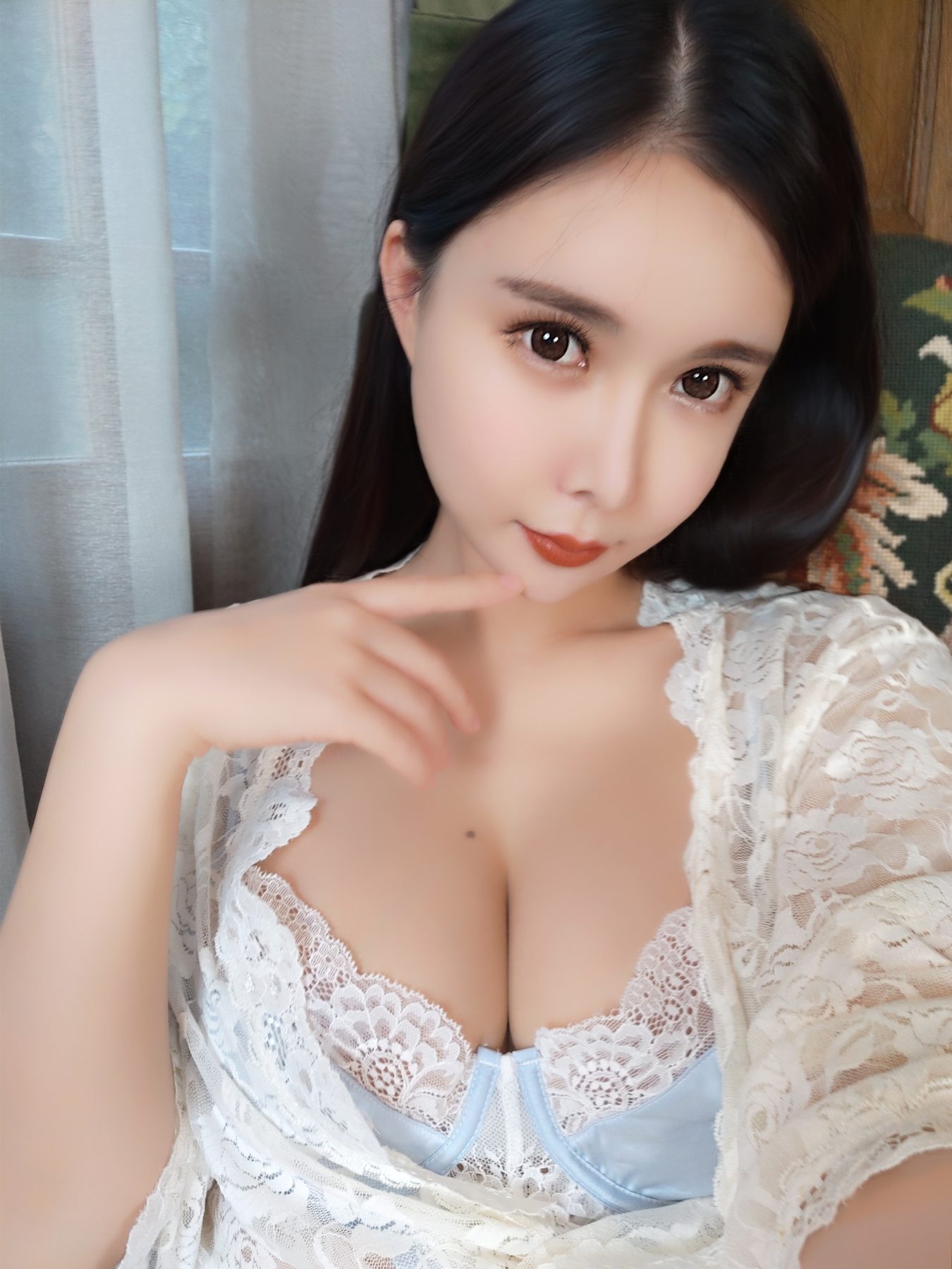 亚马逊鲶鱼 独居太太 COS写真