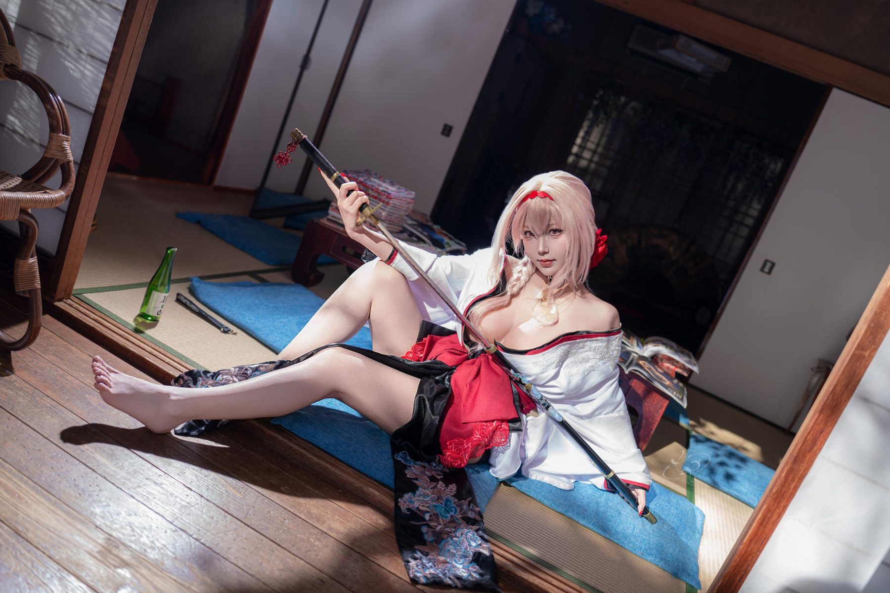 切切celia 胜利女神:妮姬 红莲:暗影 憧憬之花 COS写真