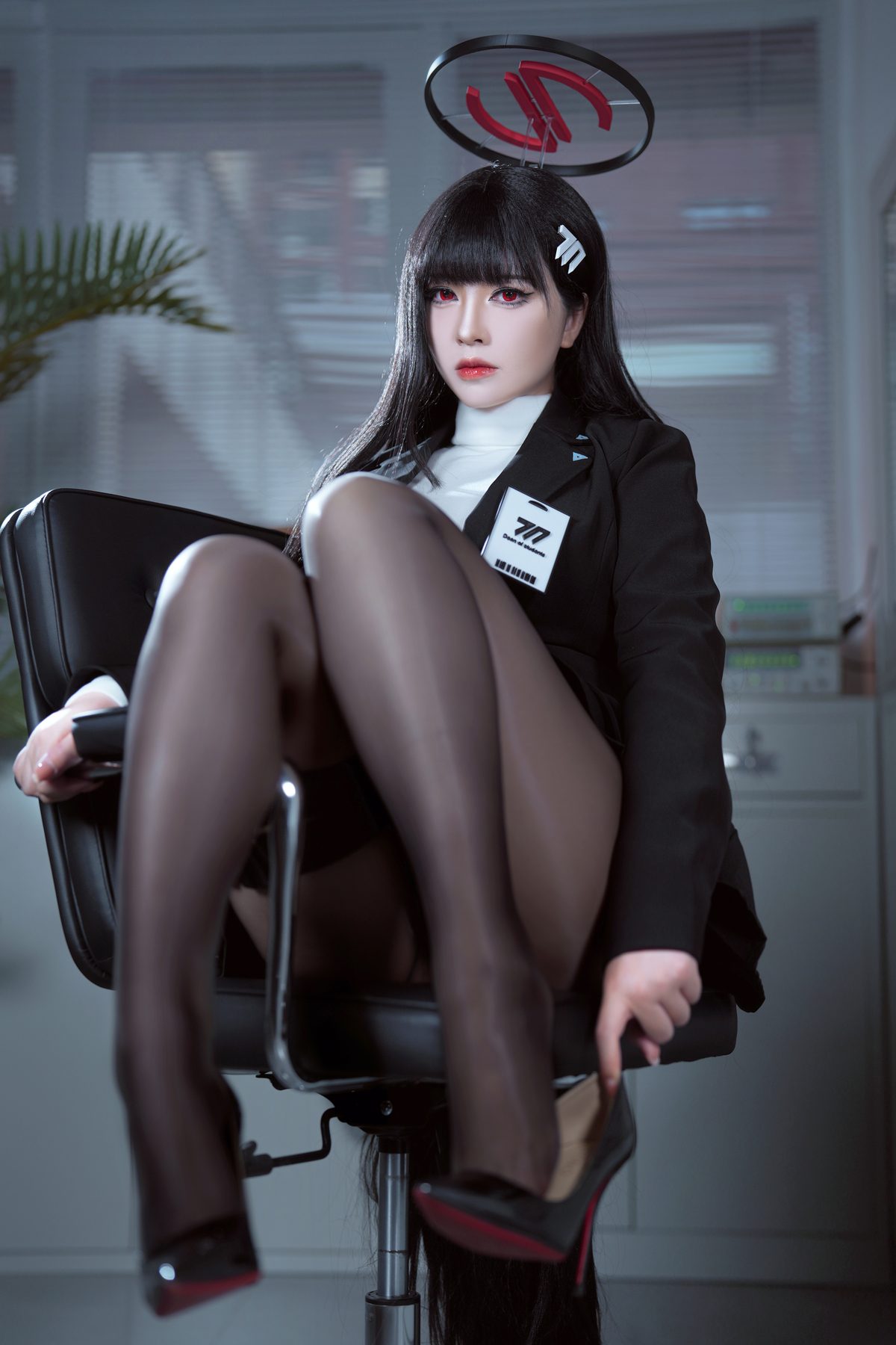 半半子 碧蓝档案 调月莉音 COS写真