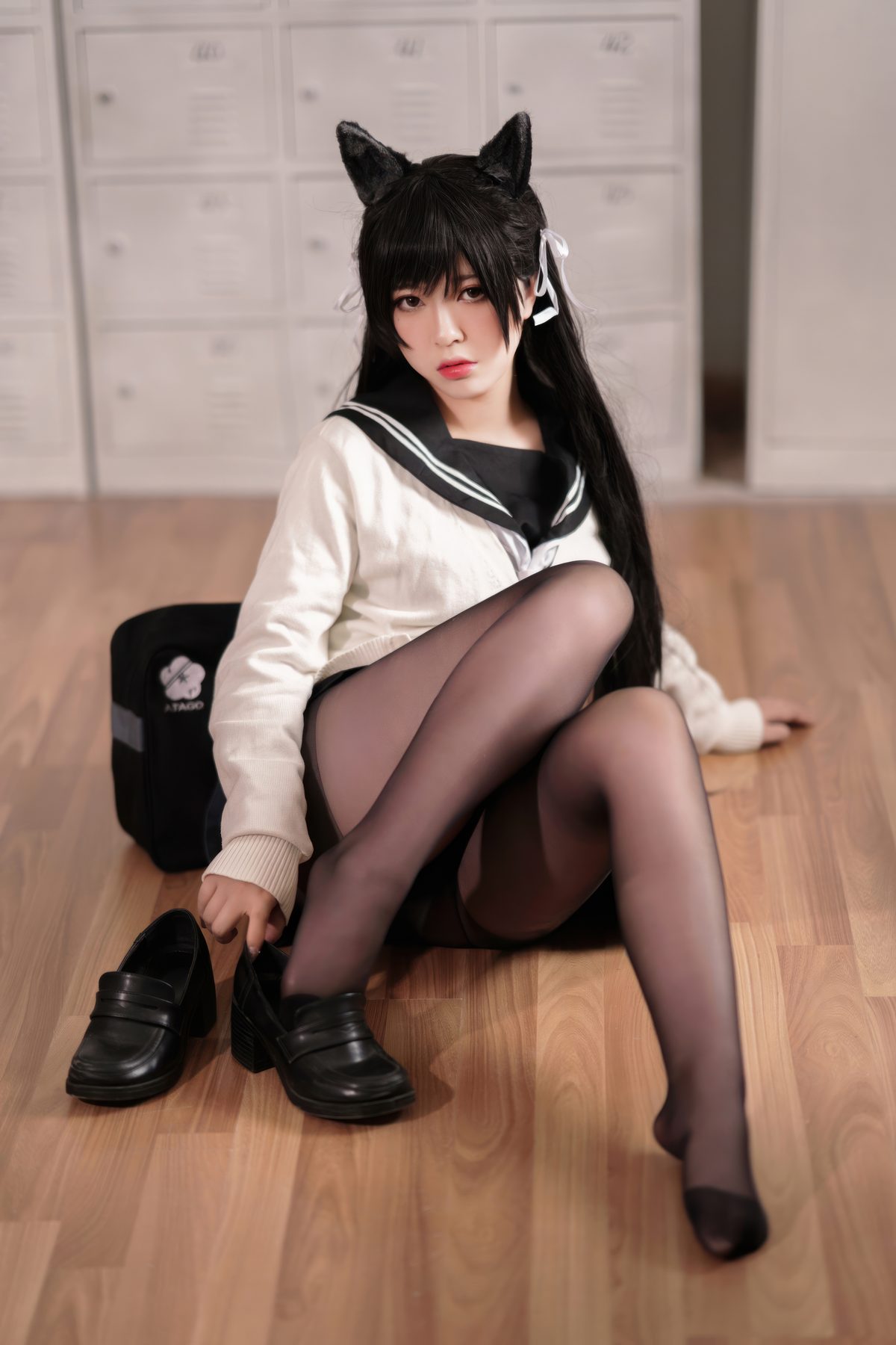 半半子 碧蓝航线 爱宕校服 COS写真