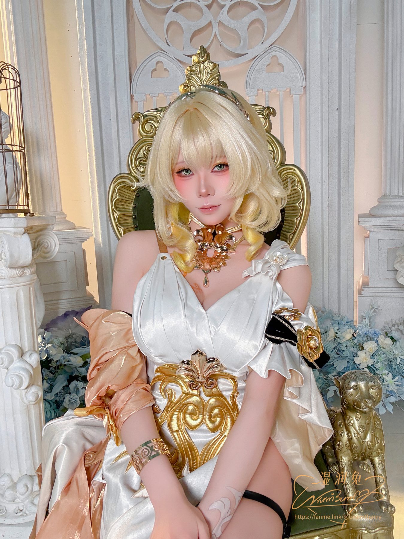 咬一口兔娘Yiko湿润兔 崩坏:星穹铁道 阿格莱雅 COS写真