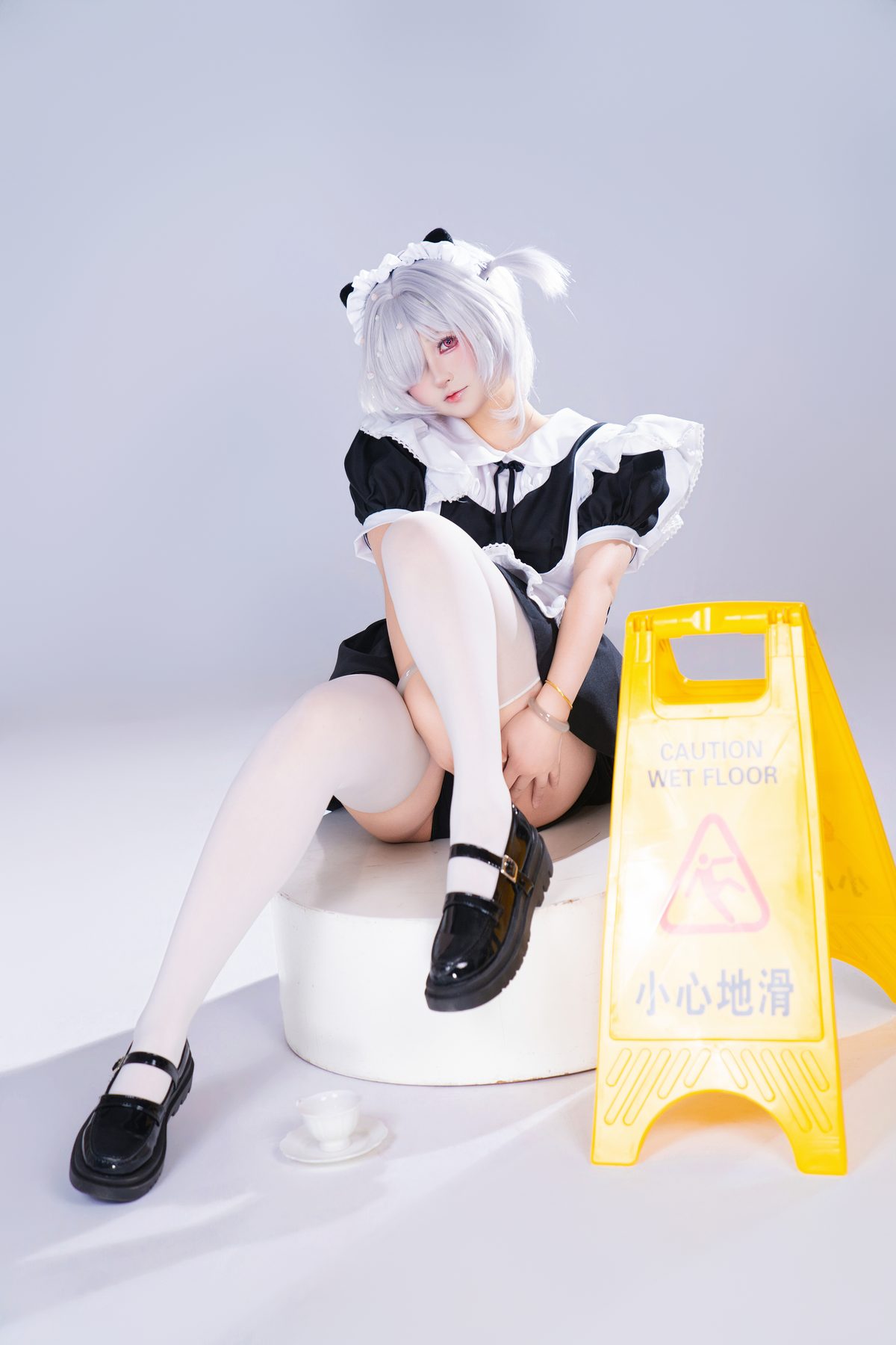 喵喵的喵吖 女仆 COS写真