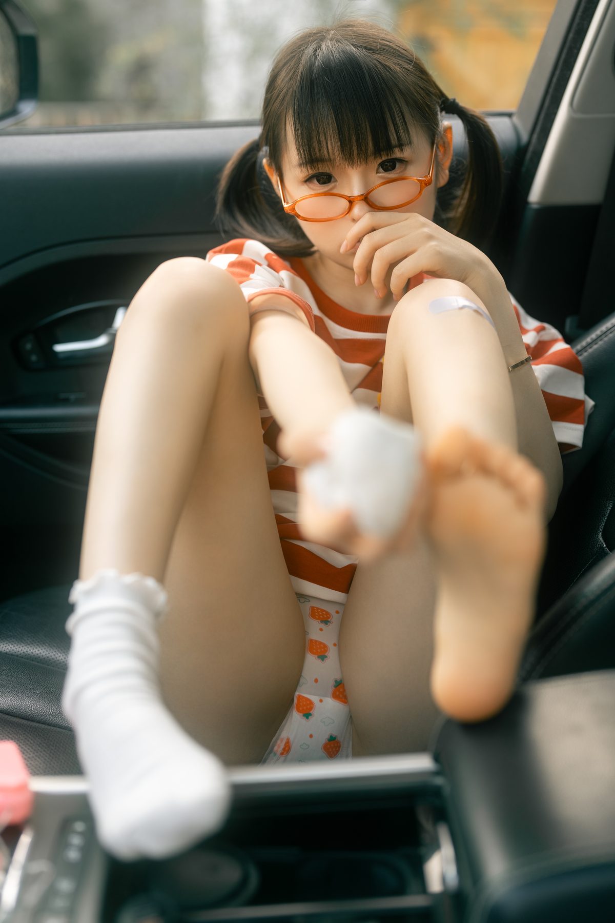 幼水铃衣 cosplay写真_毛当劳合集 | 幼水铃衣 COS毛当劳全套图包 [62P-809MB]