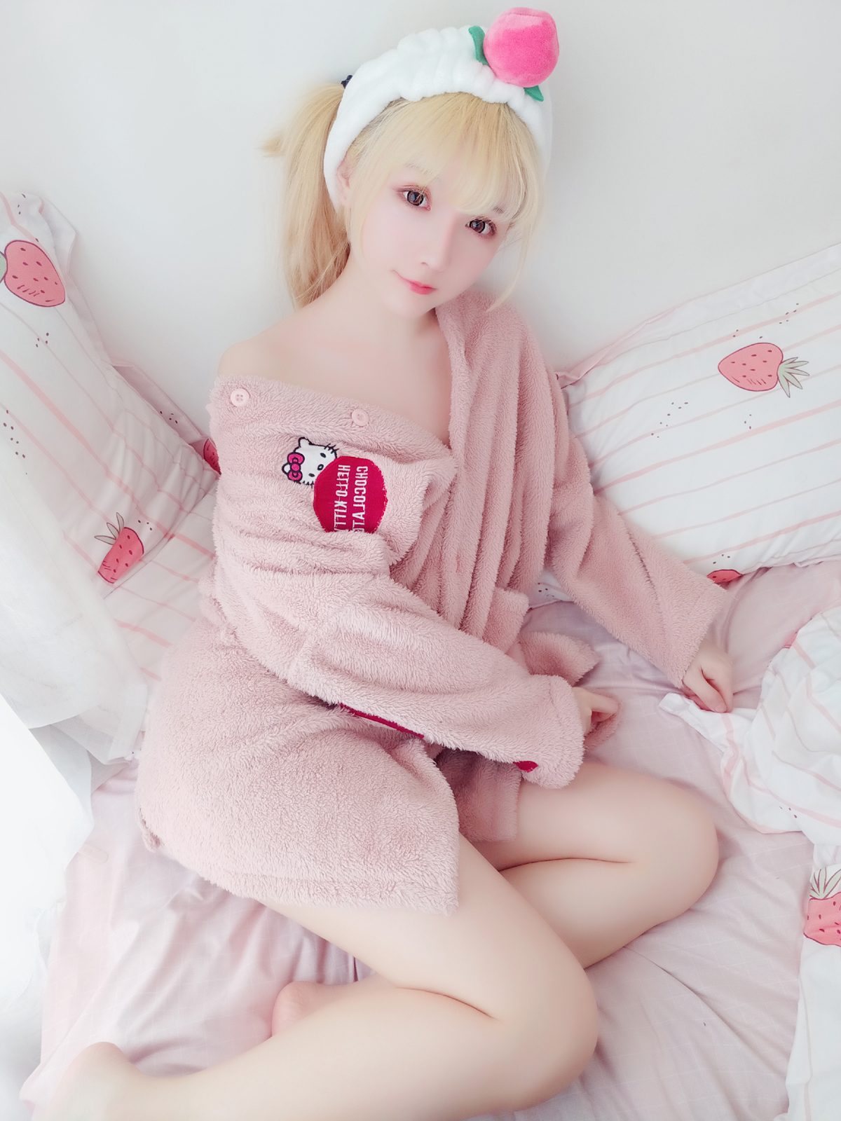 星之迟迟 粉红泡泡包 COS写真
