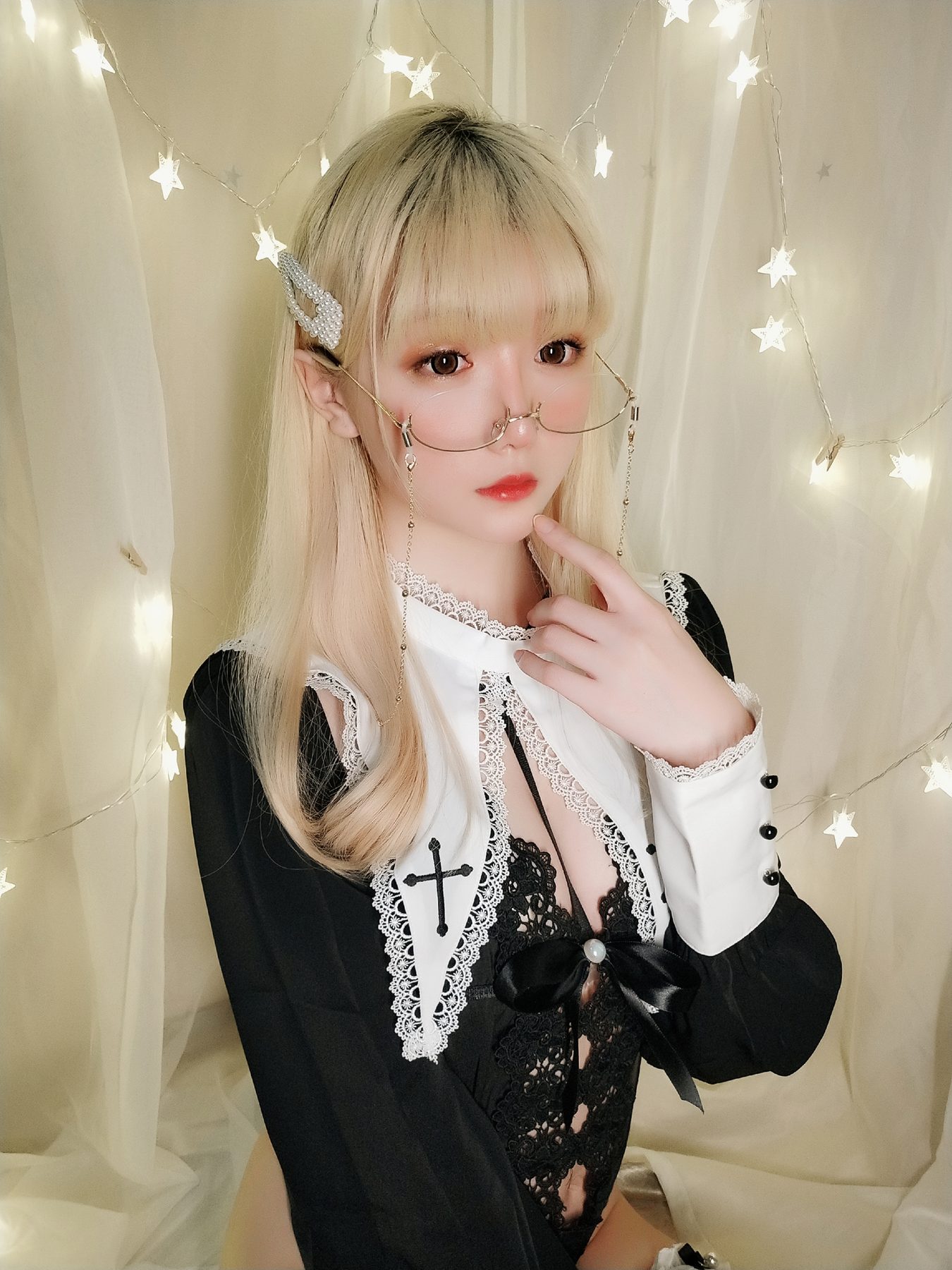 星之迟迟 圣光修女包 COS写真