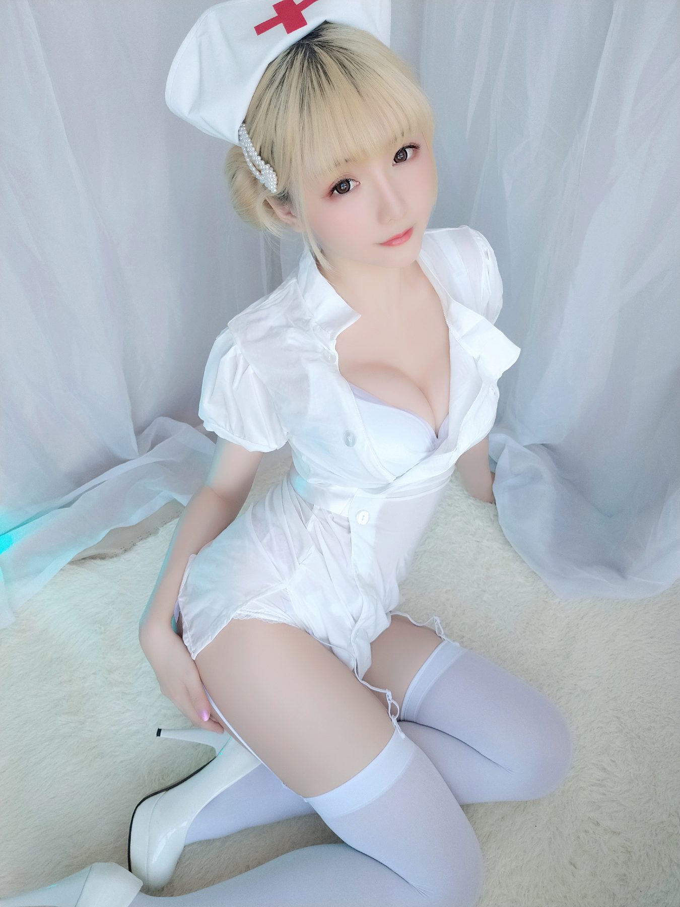 星之迟迟 夜勤病栋包 COS写真