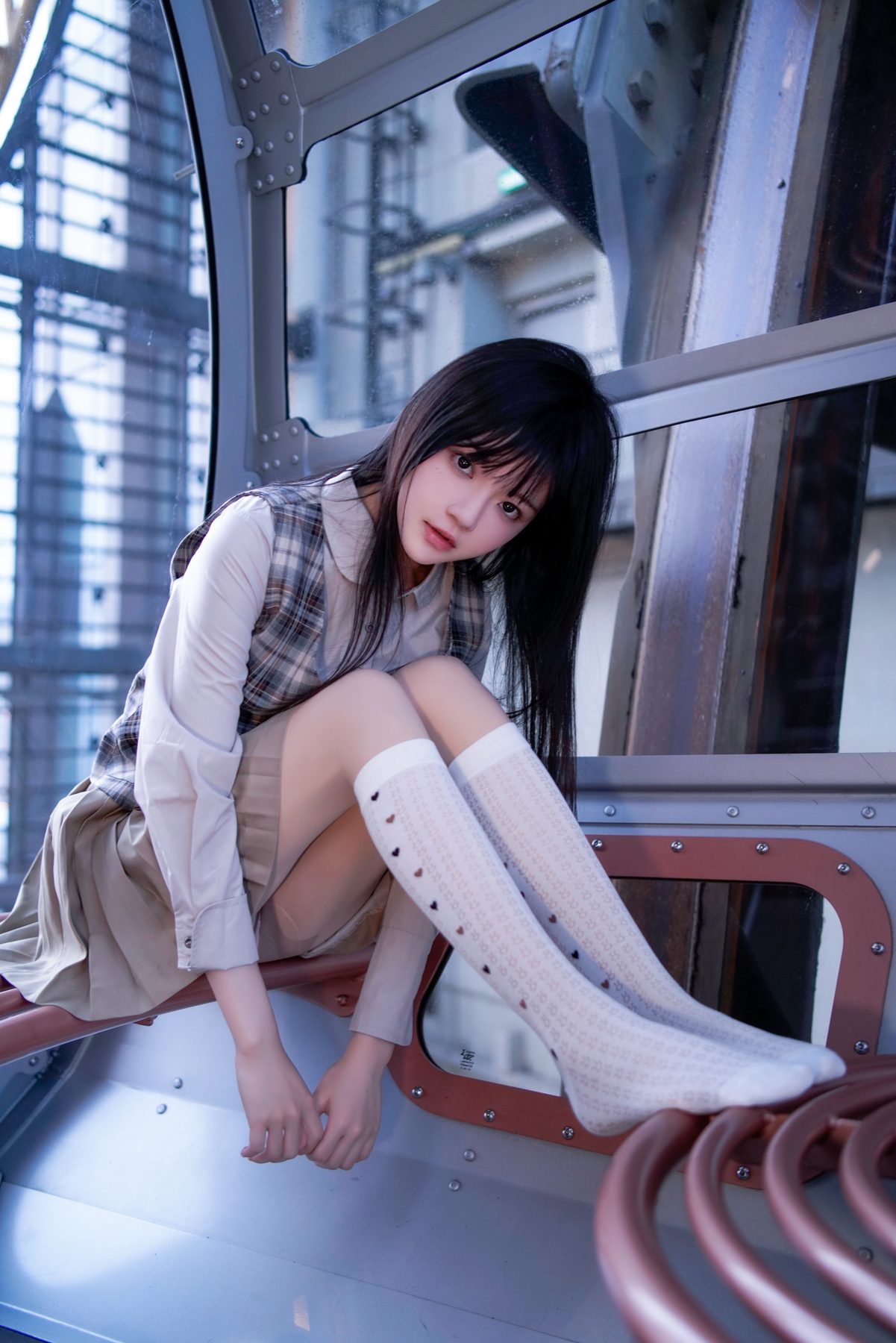 桜桃喵 制服摩天轮 COS写真