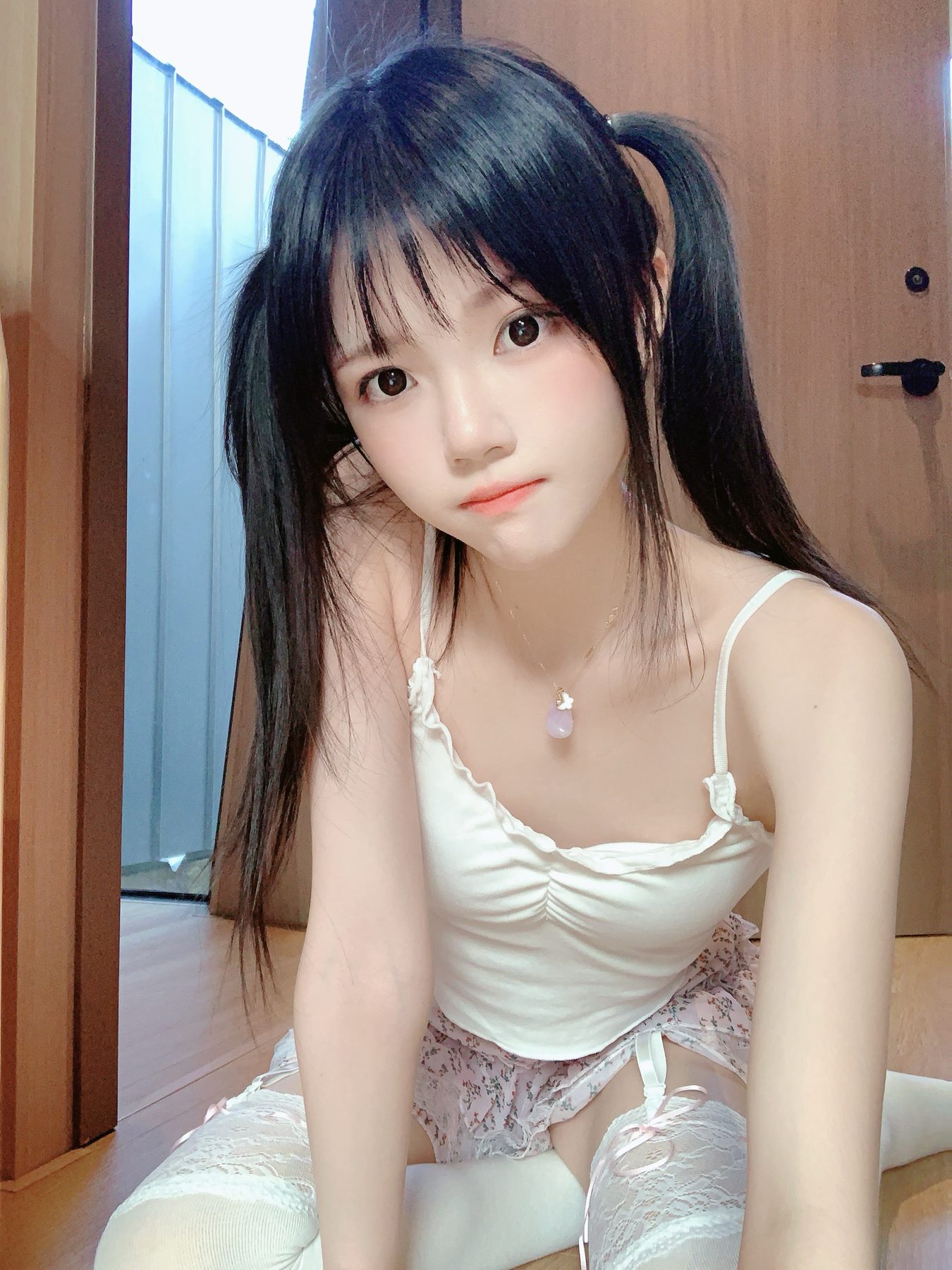 桜桃喵 cosplay写真_碎花主题合集 | 桜桃喵 碎花自拍全套图包 [16P-83MB]