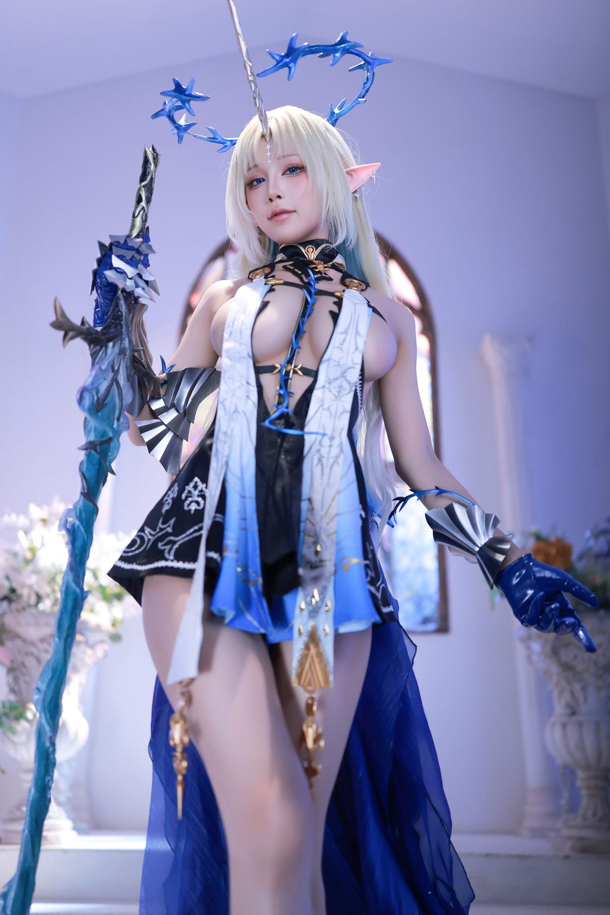 鸣潮 水淼Aqua Fleurdelys 芙露德利斯 COS写真