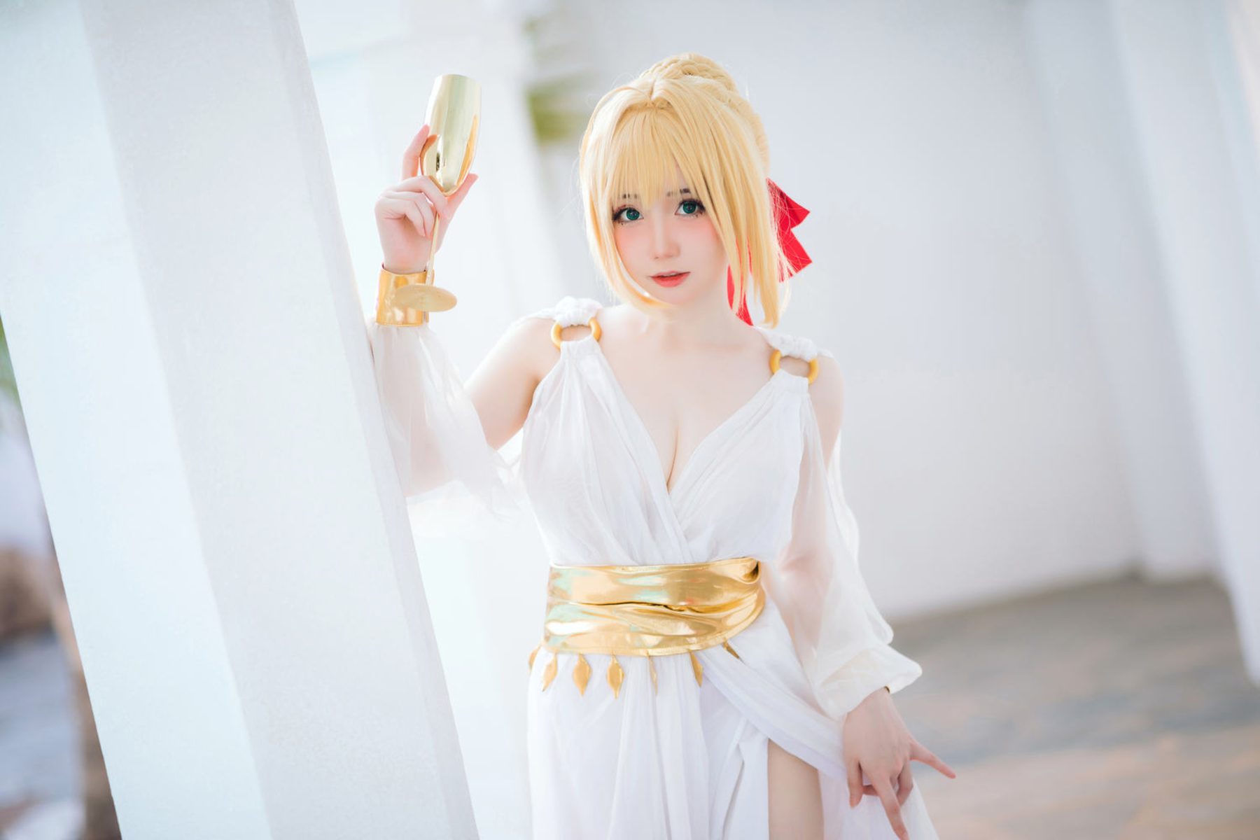 焖焖碳 FGO 尼禄 礼服 COS写真