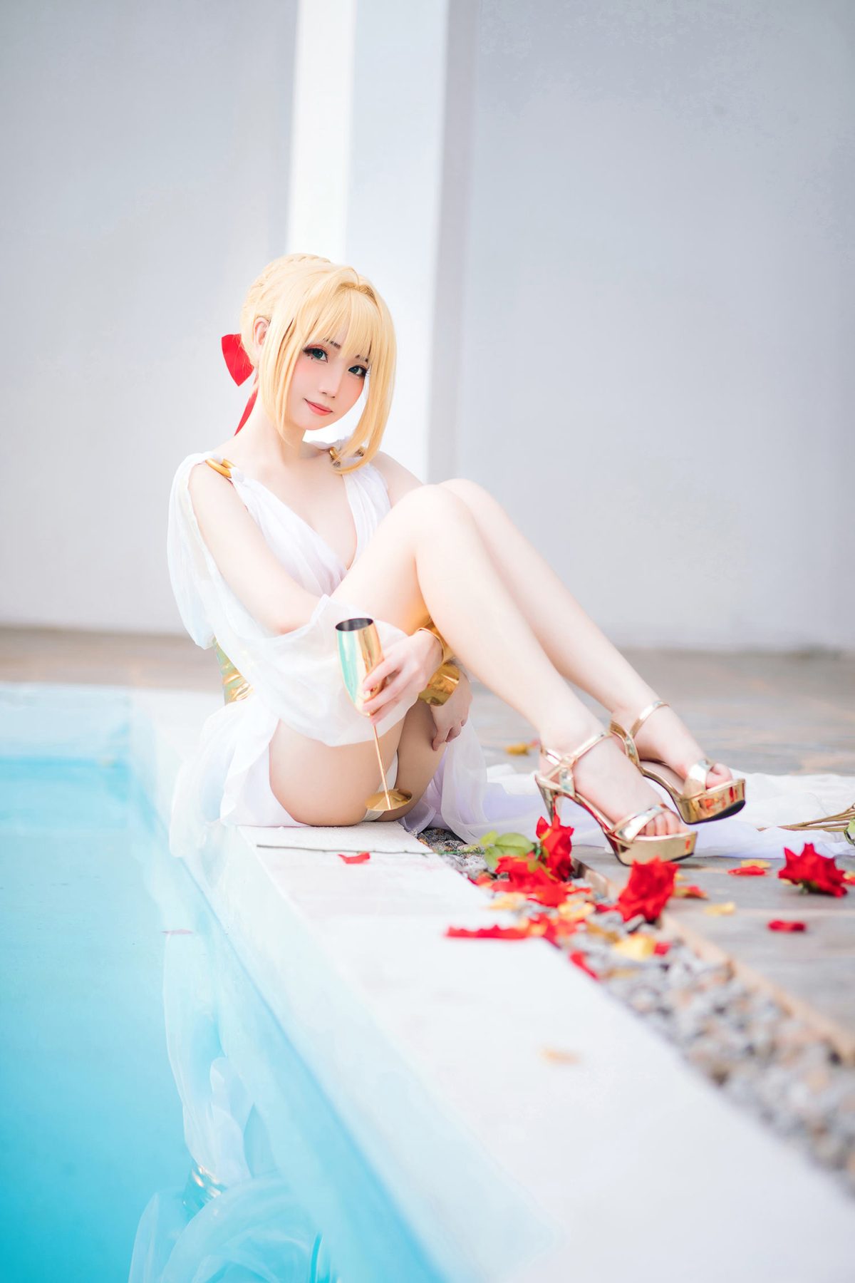 焖焖碳 FGO 尼禄 礼服 COS写真