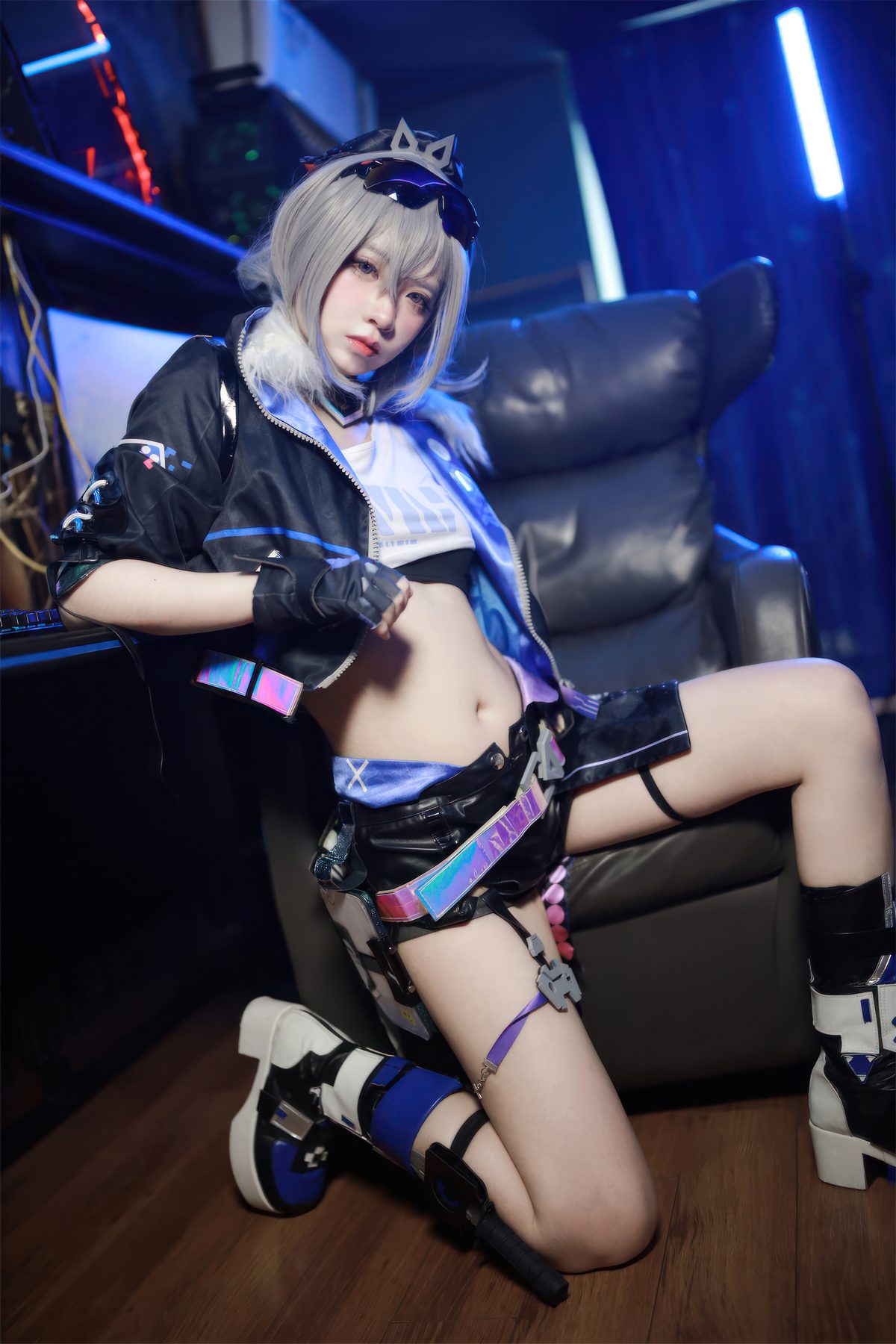 疯猫ss 少女衣橱 银狼 COS写真