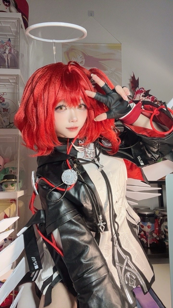 白栎Shirly 明日方舟 新约能天使 下 65P12V 3 COS写真