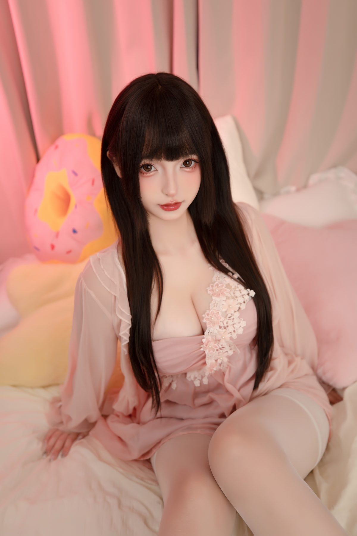 神楽坂真冬 高跟睡袍 COS写真