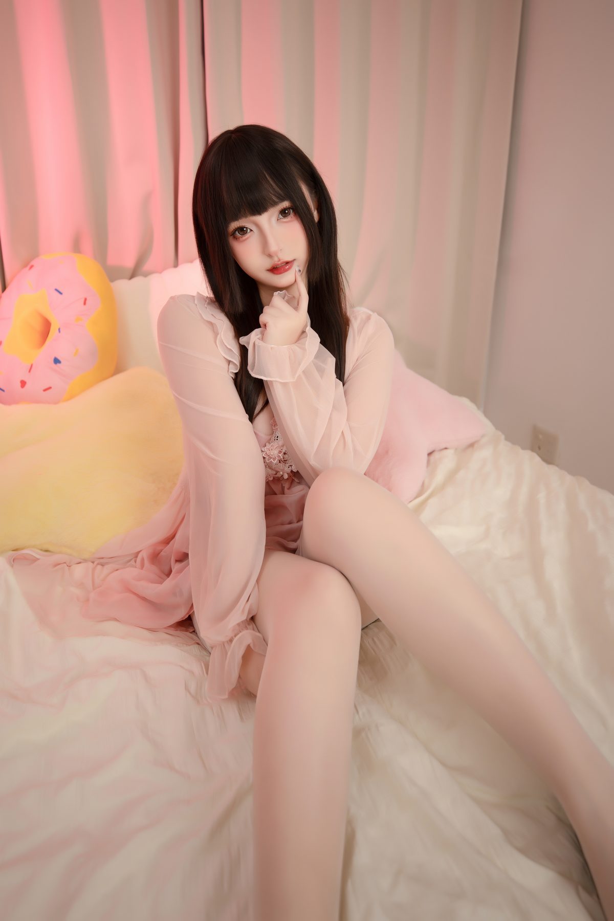 神楽坂真冬 高跟睡袍 COS写真
