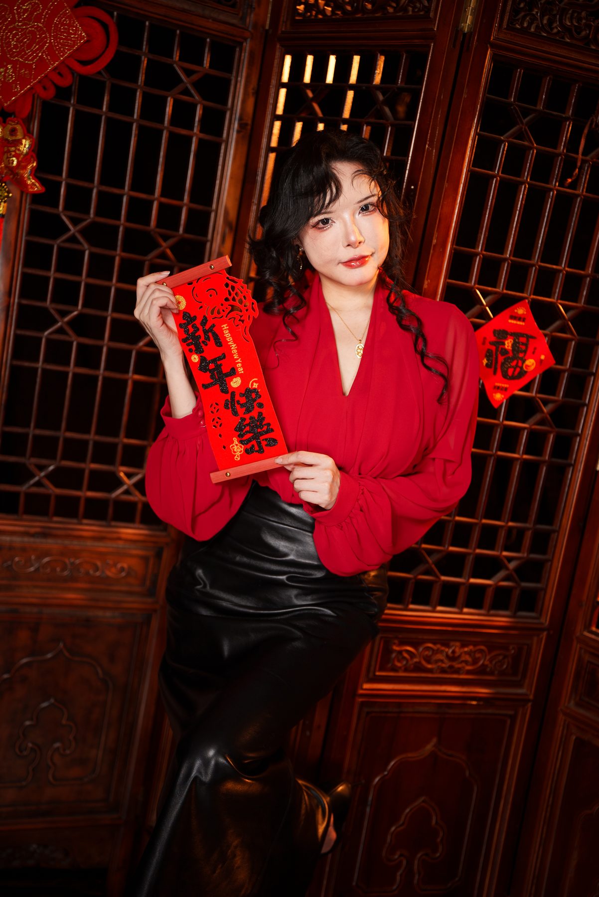 秋和柯基 cosplay写真_旗袍秋合集 | 秋和柯基 COS旗袍秋全套图包 [31P1V]