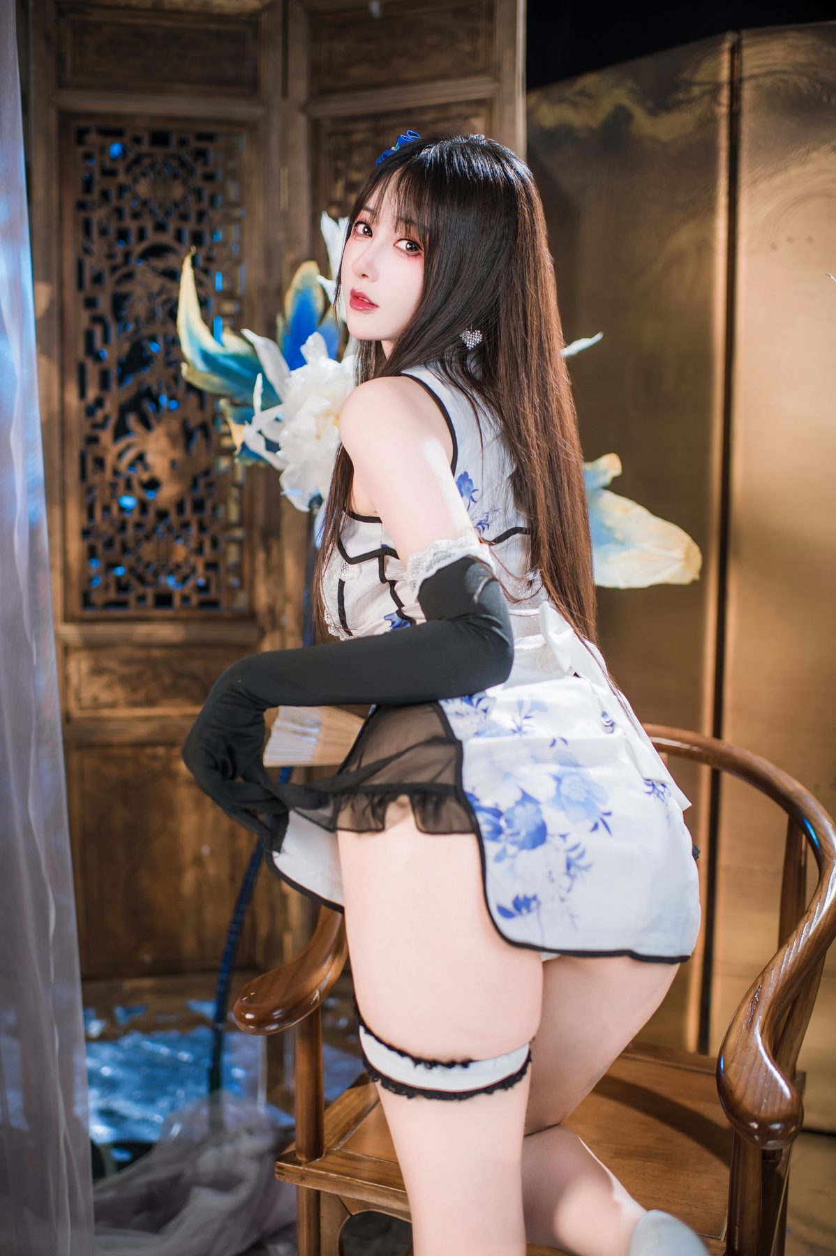羽生三未 艳娘幻梦谭 瓶儿 青花瓷旗袍 COS写真