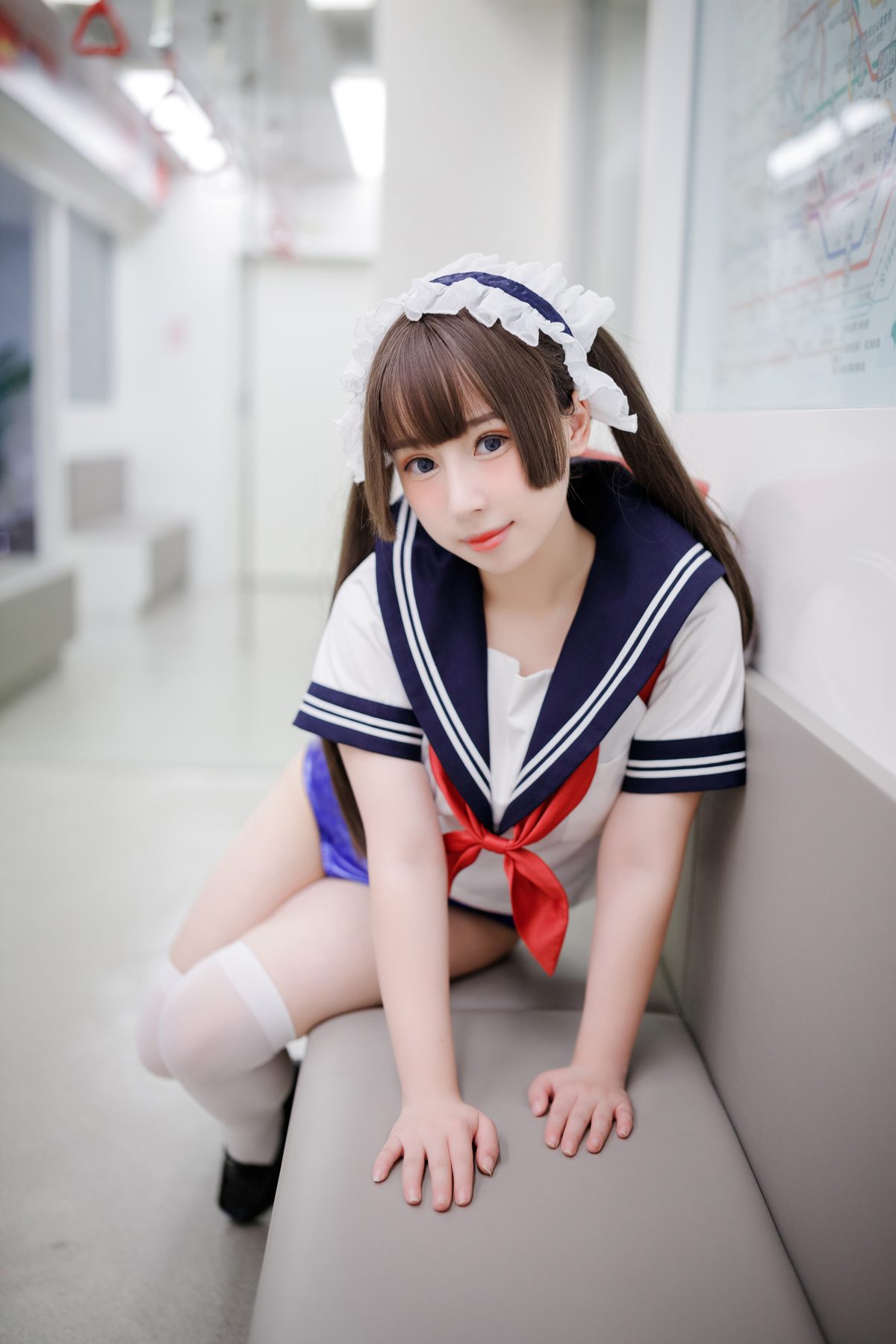 胡桃猫Kurumineko 电车痴女 COS写真