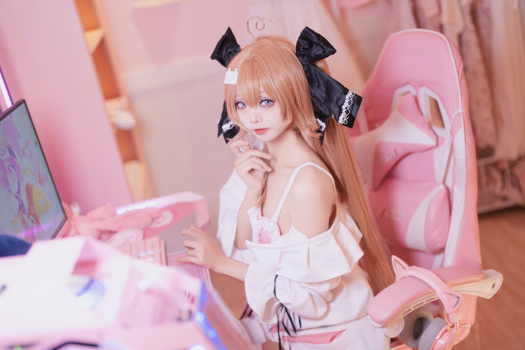 艾西Aiwest cosplay写真_雷戈洛合集 | 艾西Aiwest COS雷戈洛全套图包 [33P-438MB]