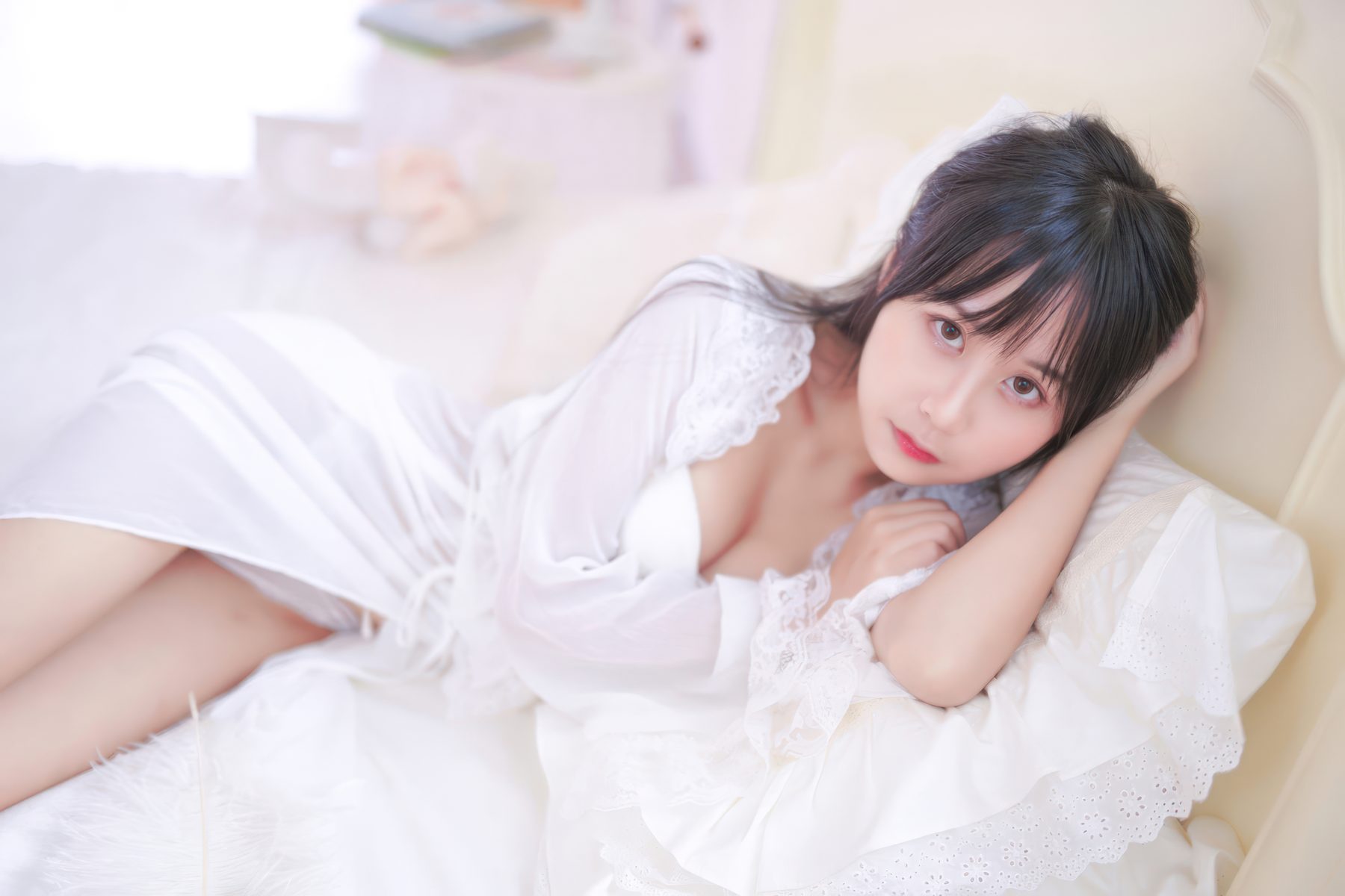 萌芽儿o0 白茶清欢 COS写真