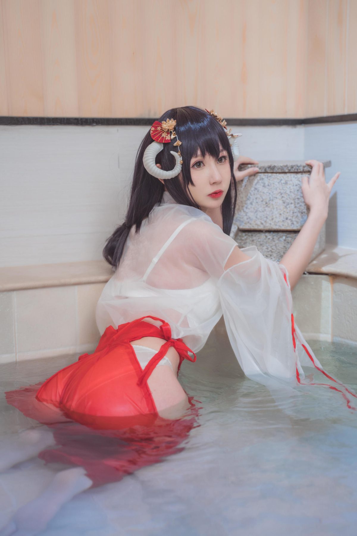 西园寺南歌 巫女本3套 COS写真