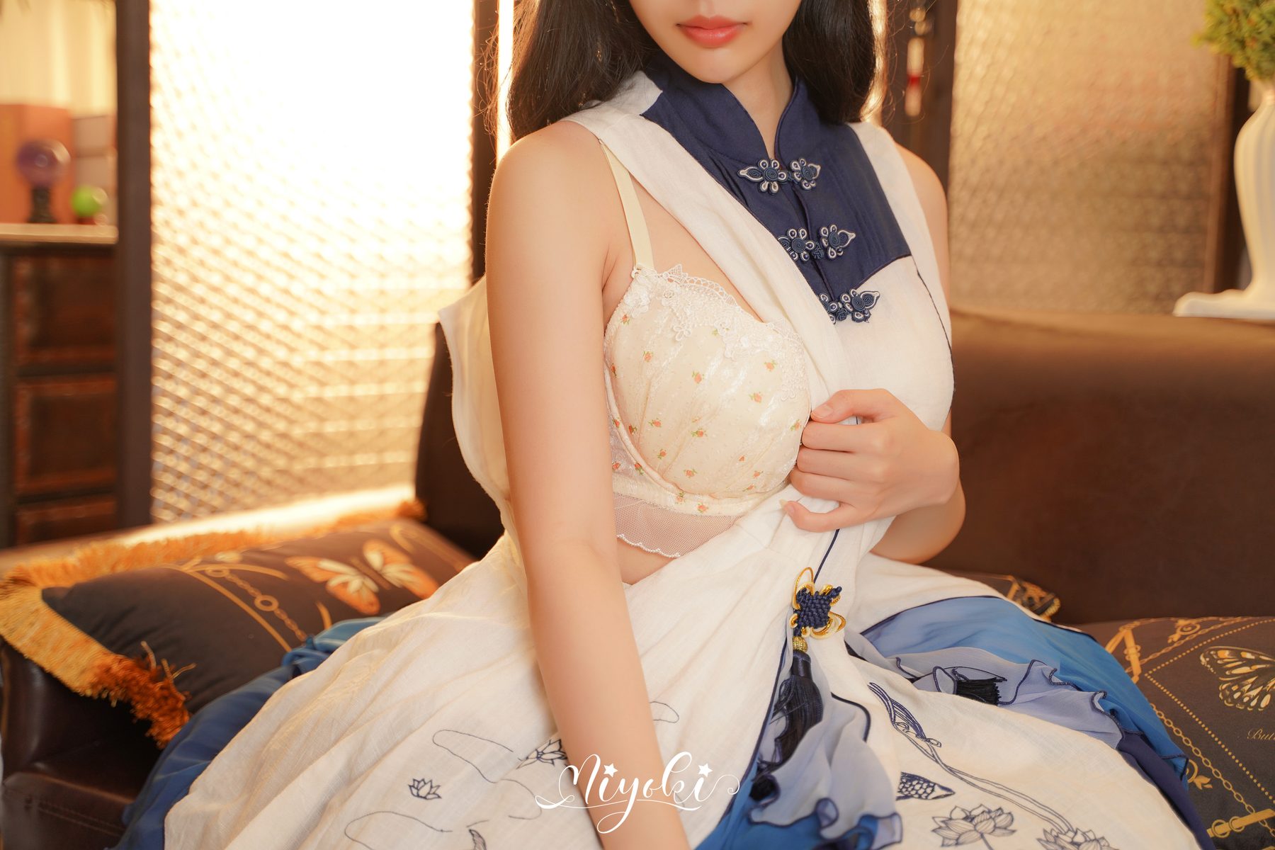 铃木美咲Misaki Suzuki 乱世香华 下卷 18P1V 2 COS写真