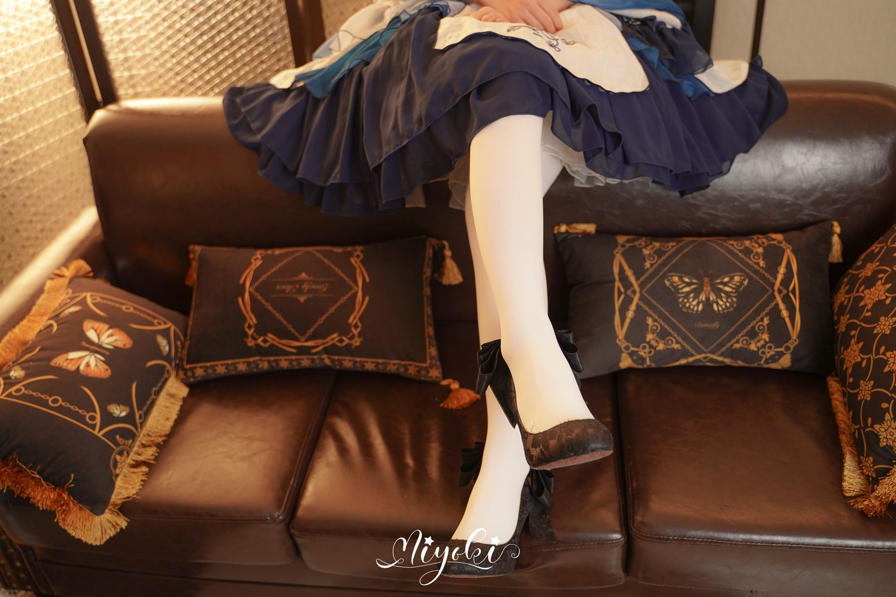 铃木美咲Misaki Suzuki 乱世香华 下卷 18P1V 2 COS写真