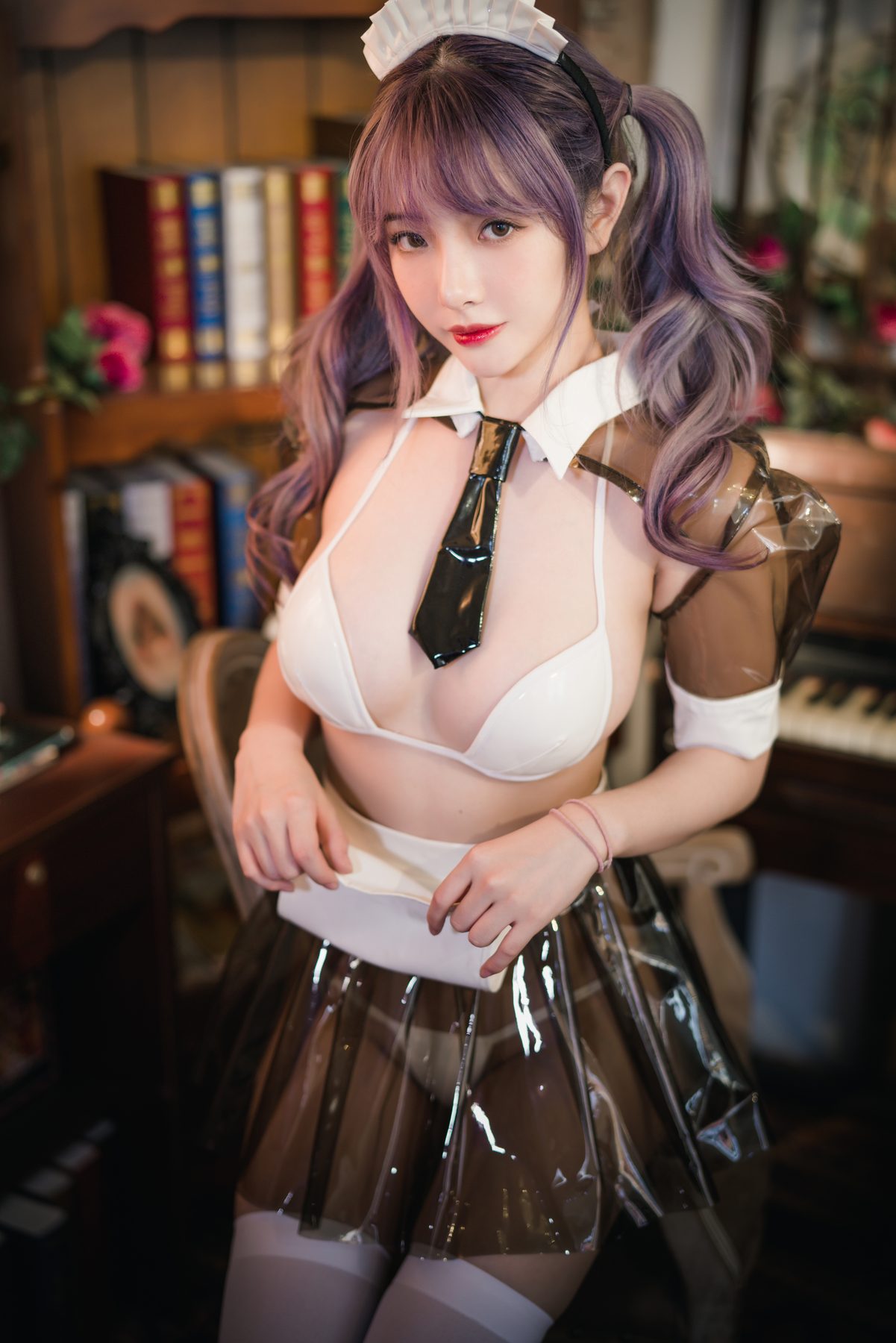 雯妹不讲道理 cosplay写真_透明皮衣女仆合集 | 雯妹不讲道理 COS透明皮衣女仆全套图包 [18P-346MB]