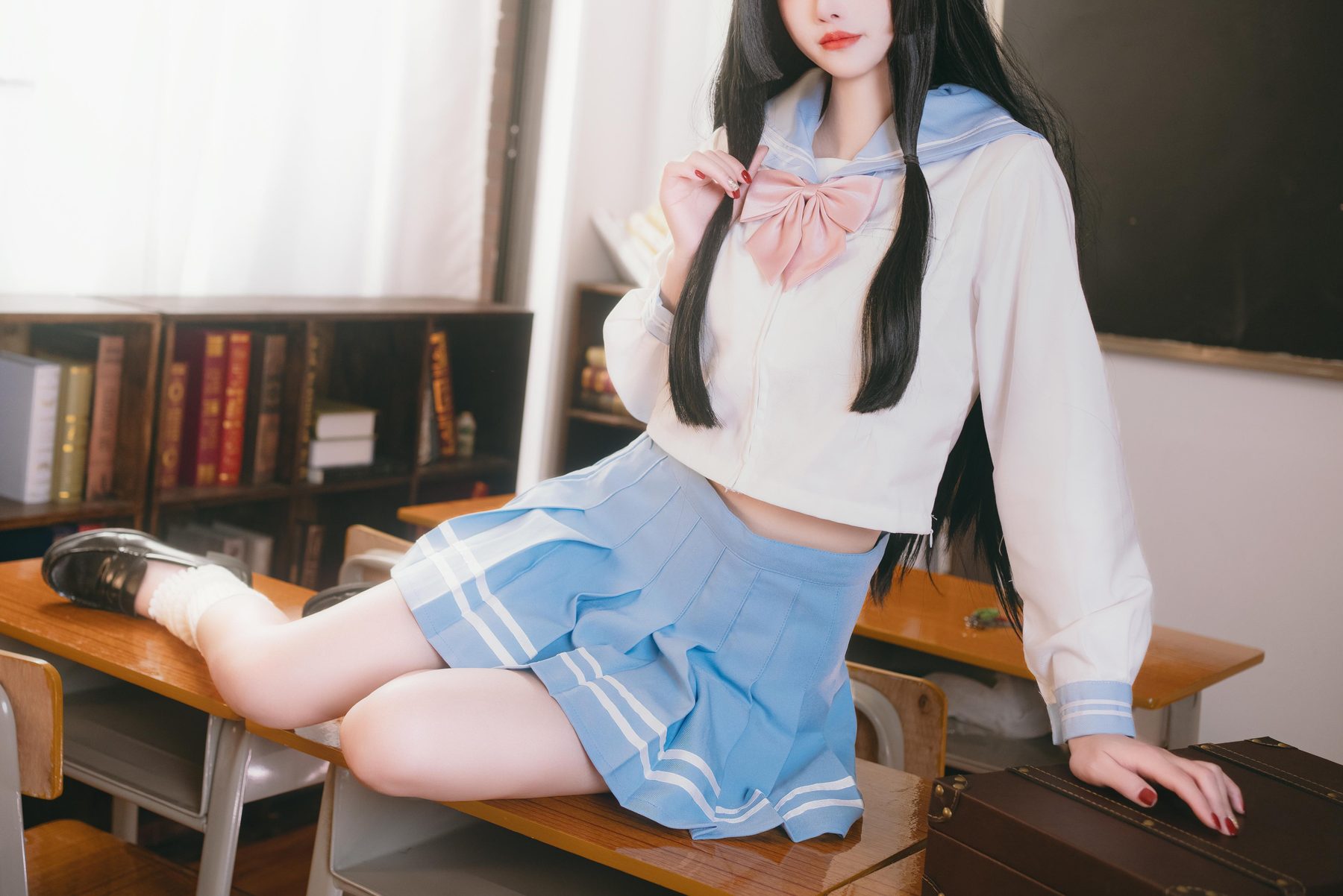鹿八岁baby 给胡桃的小小惩罚 COS写真