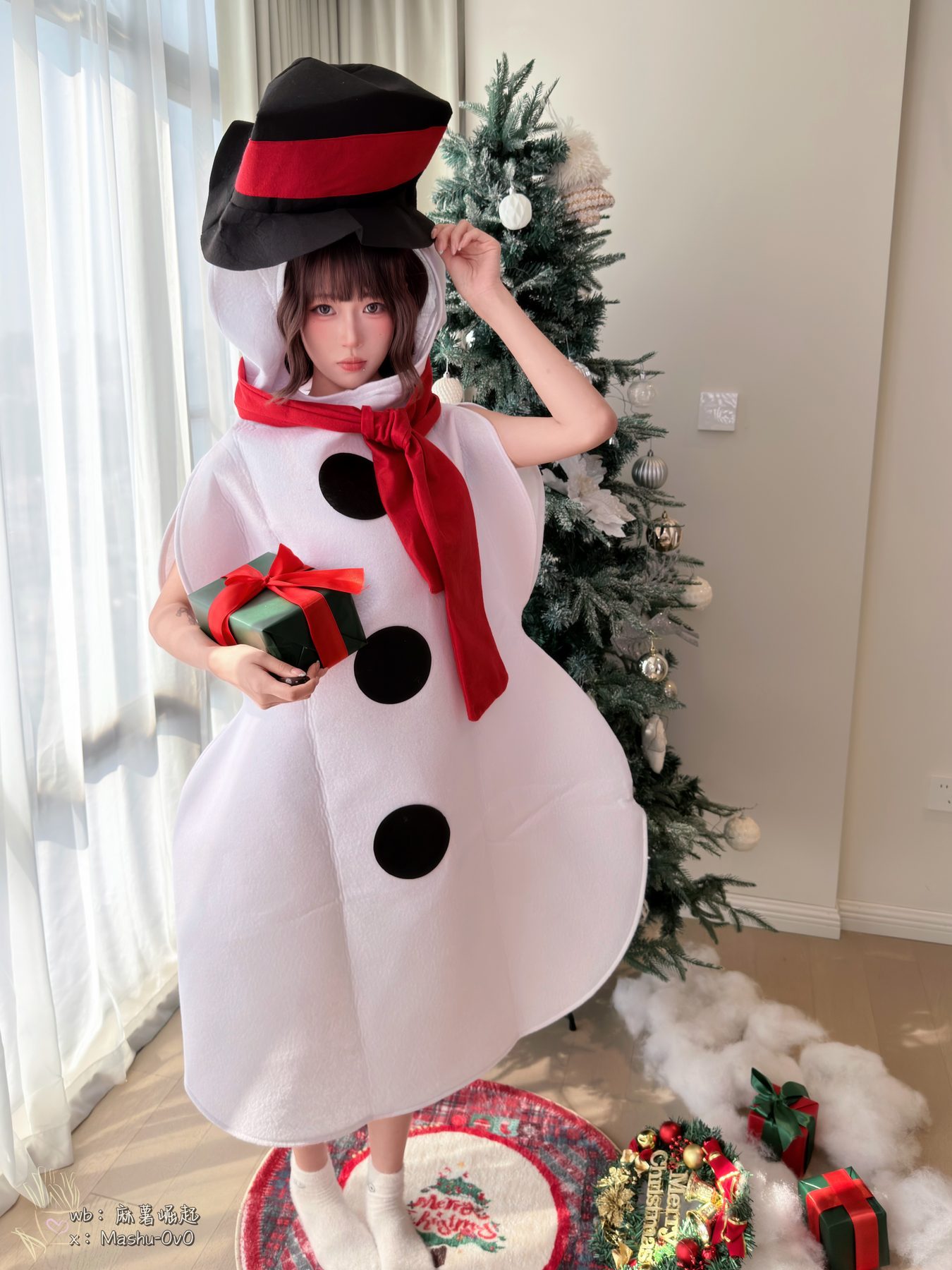 麻薯好吃 雪人小姐的惊喜指令 COS写真