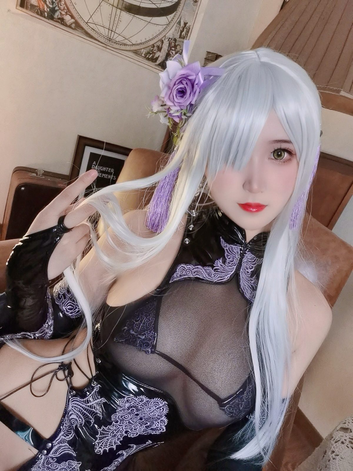 三度 69 紫色旗袍 COS写真