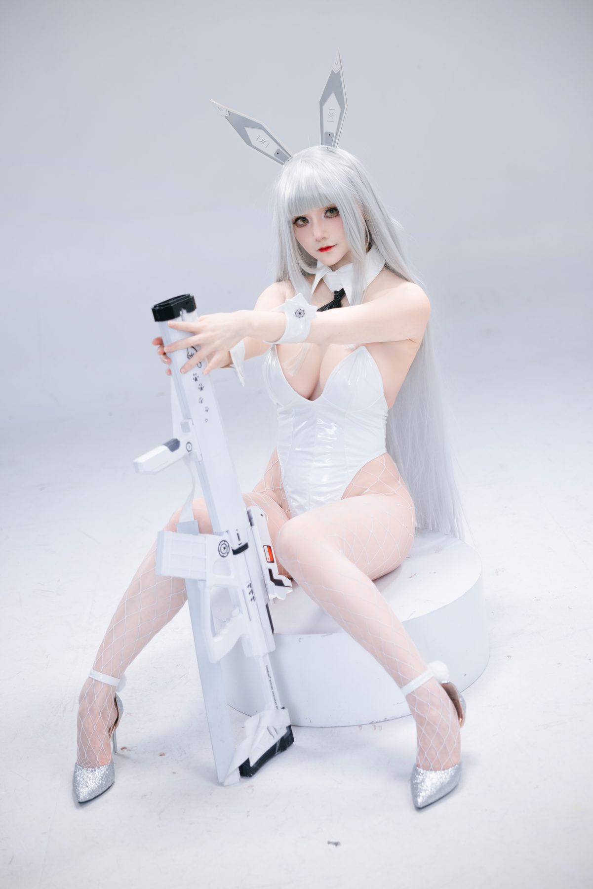 仙九Airi 白兔 COS写真