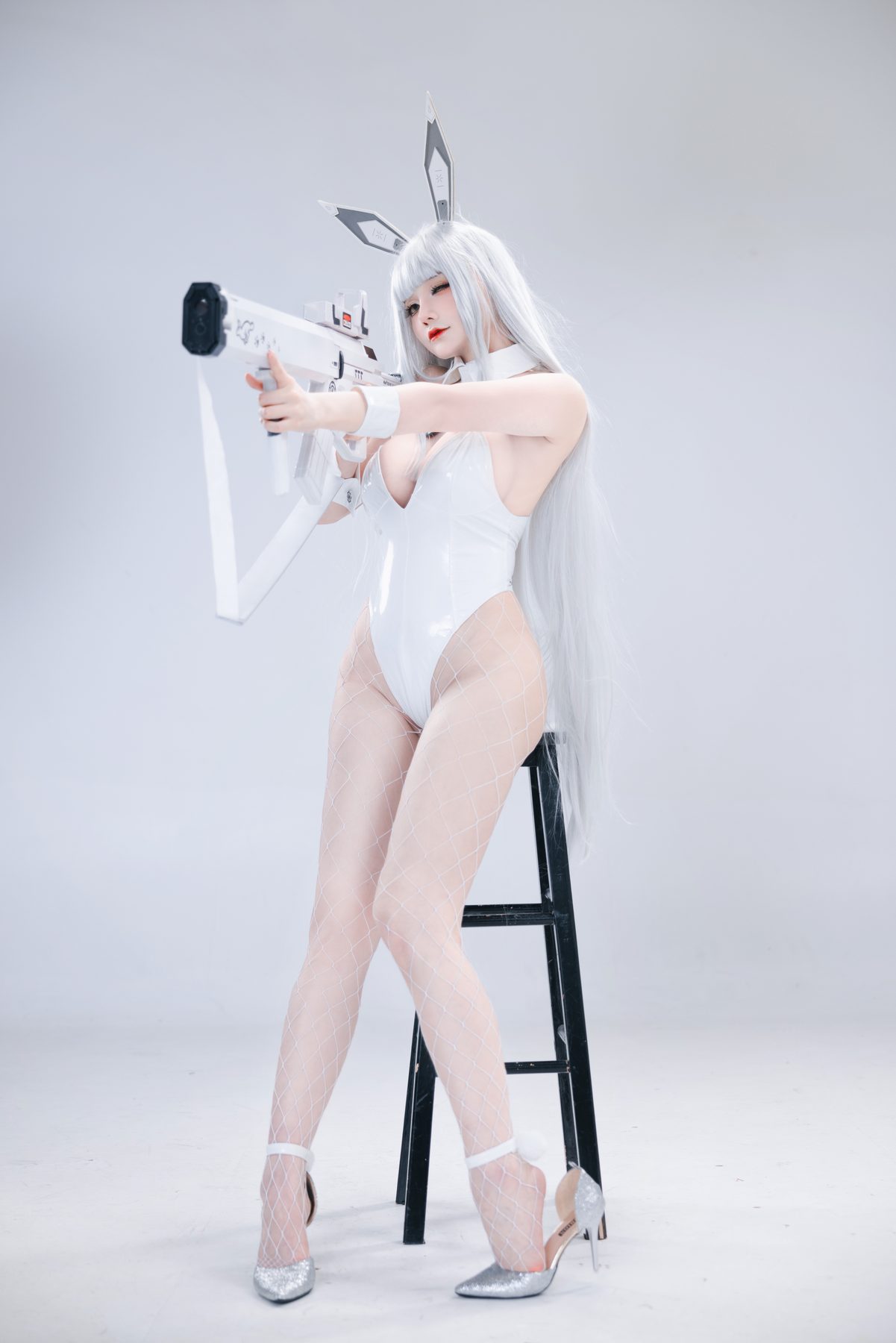 仙九Airi 白兔 COS写真