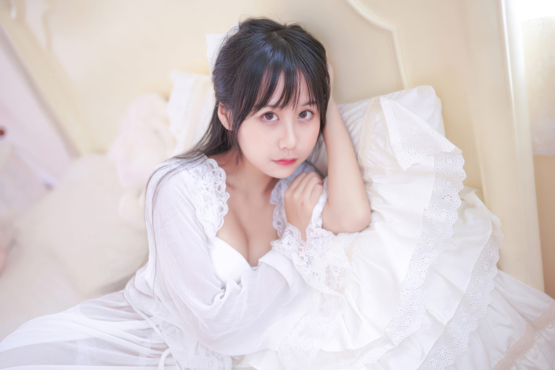 萌芽儿o0 白茶清欢 COS写真
