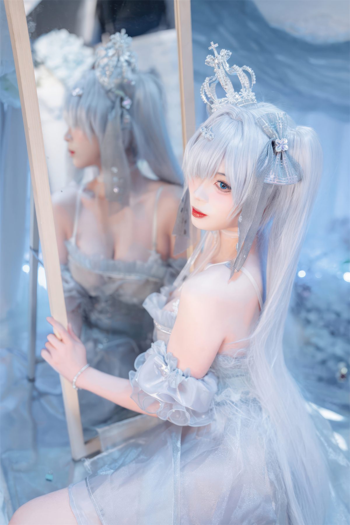 轩萧学姐 cosplay写真_Nikke胜利女神灰姑娘·水晶公主合集 | 轩萧学姐 COS水晶公主全套图包 [40P-308M]