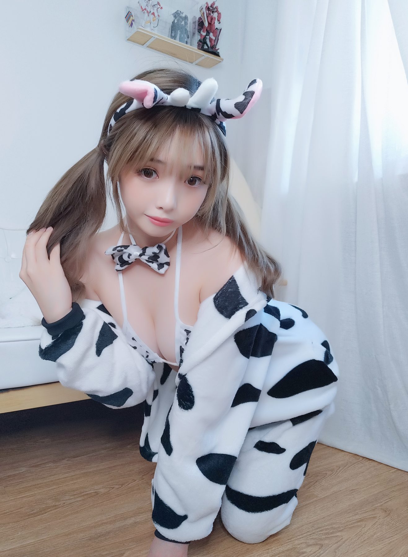 雯妹不讲道理 小奶牛 COS写真