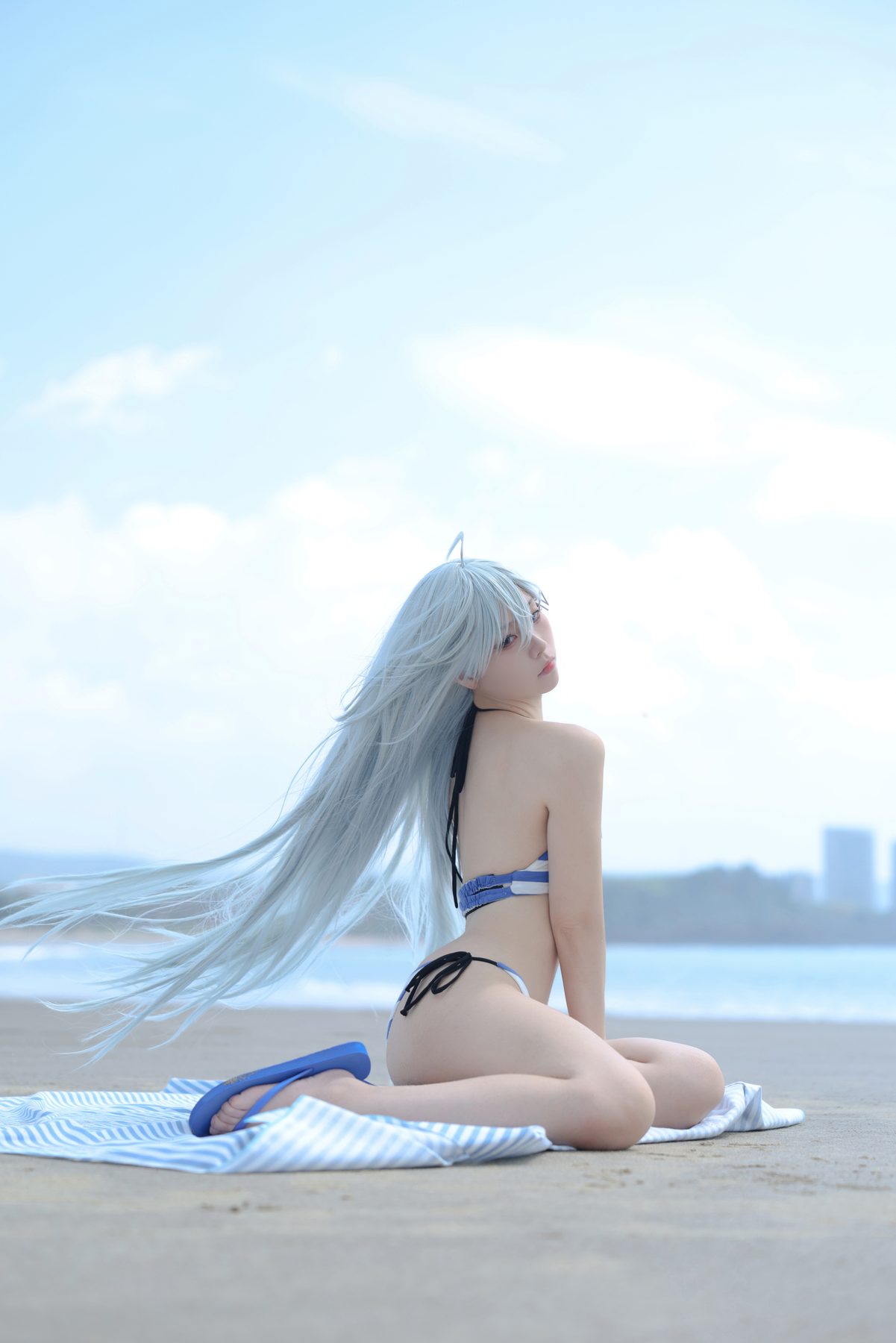 G44不会受伤 幽鬼泳装 COS写真
