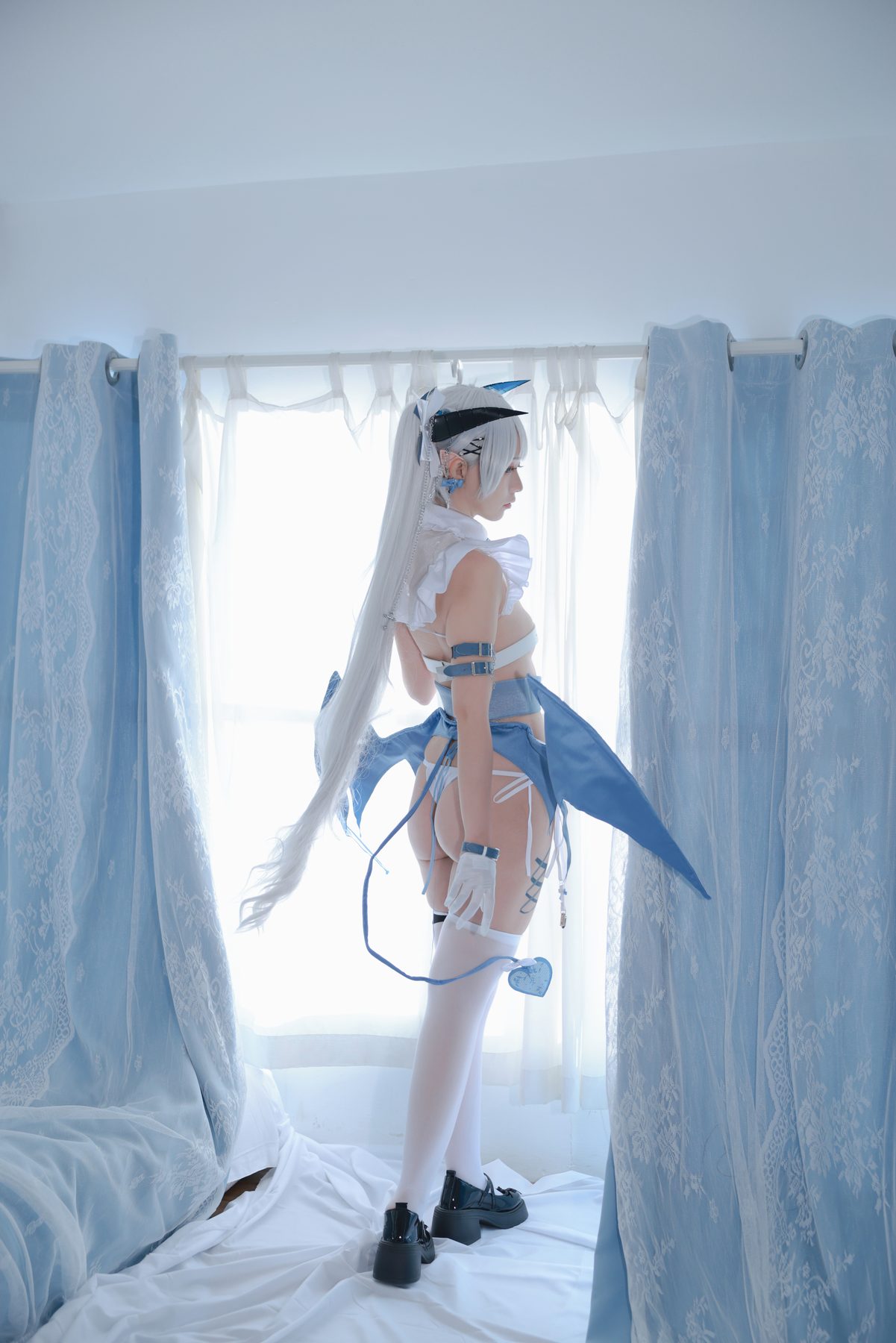 G44不会受伤 cosplay写真_琉璃魅魔合集 | G44不会受伤 COS琉璃魅魔全套图包 [49P-8M]