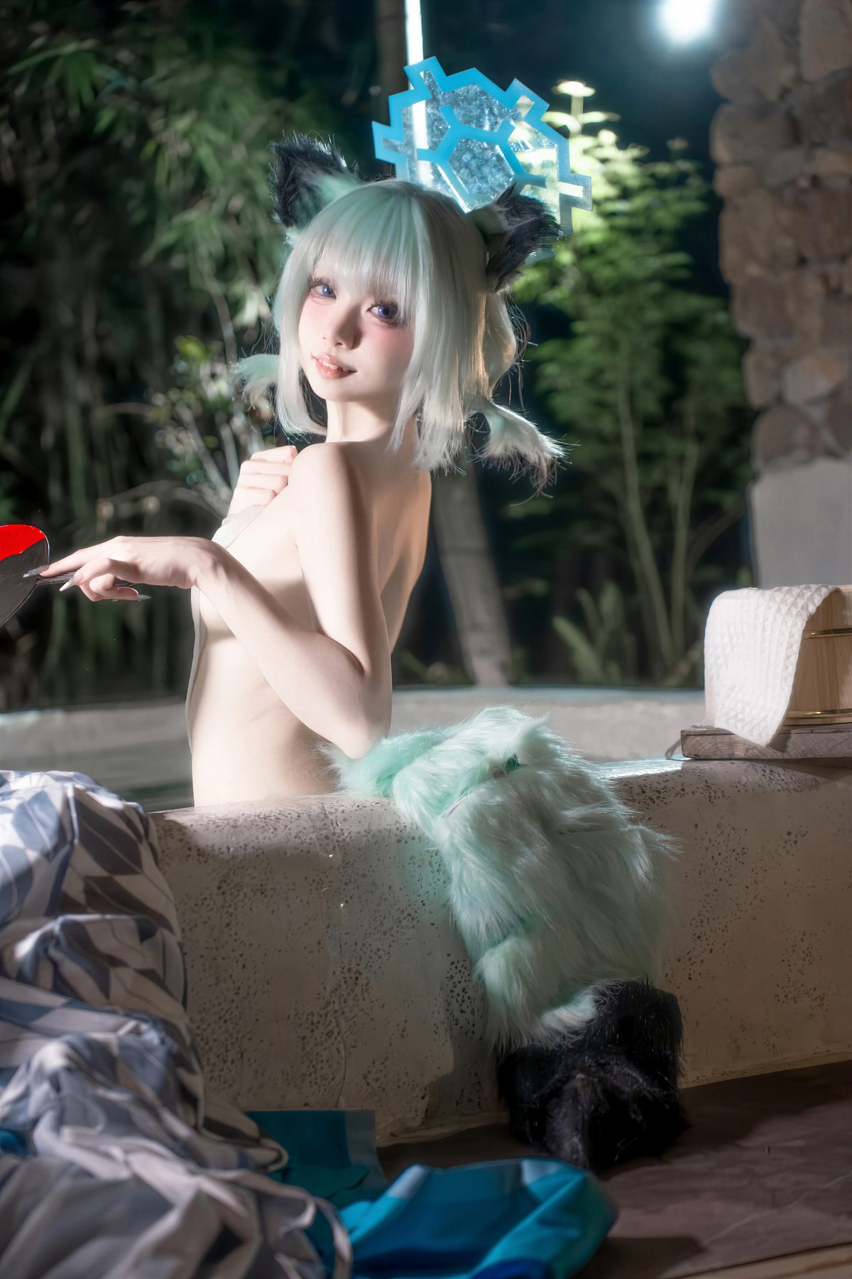 纸悦Etsu ko 蔚蓝档案 时雨温泉 COS写真