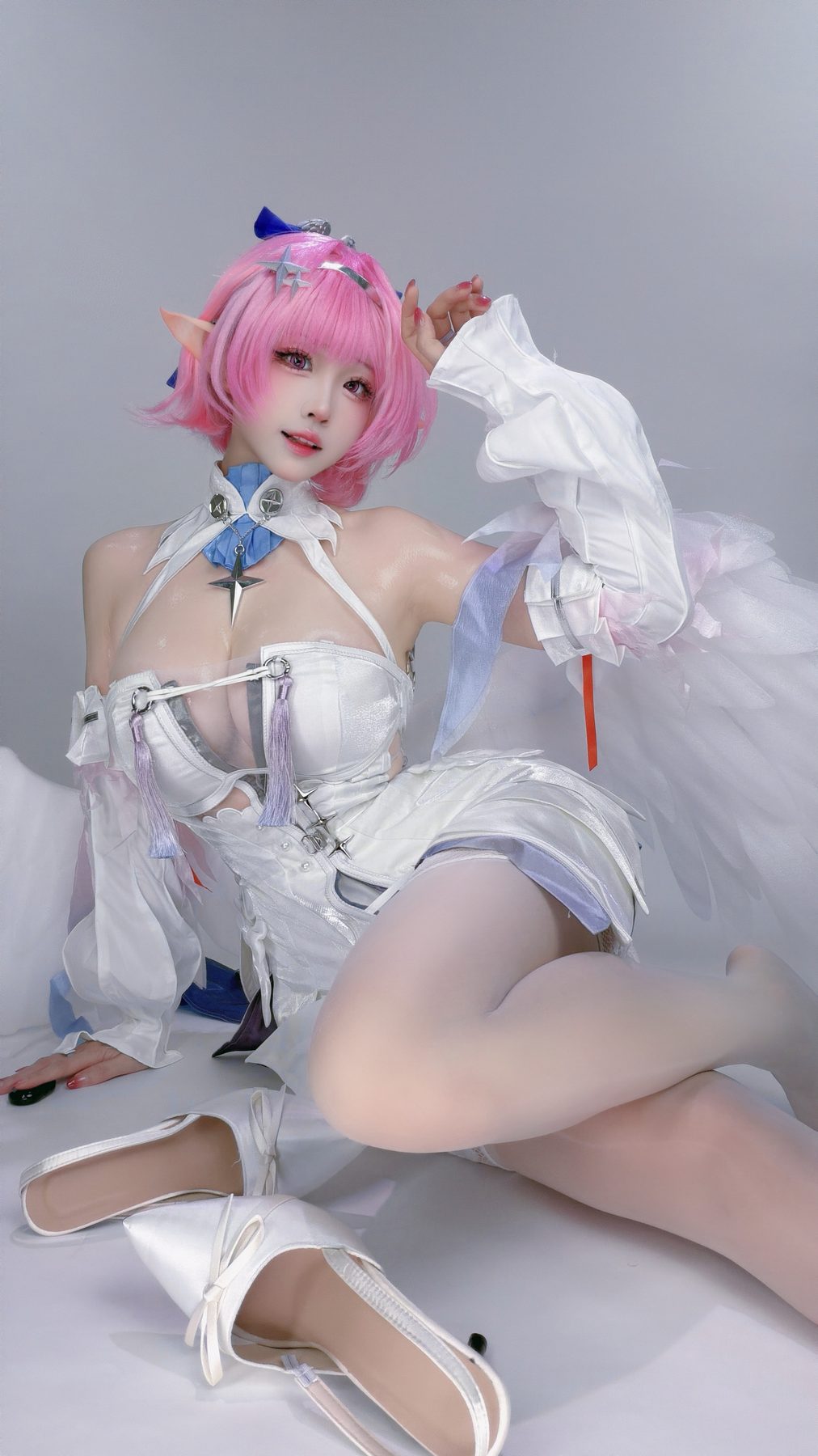 miko酱ww 蕾米埃尔 COS写真