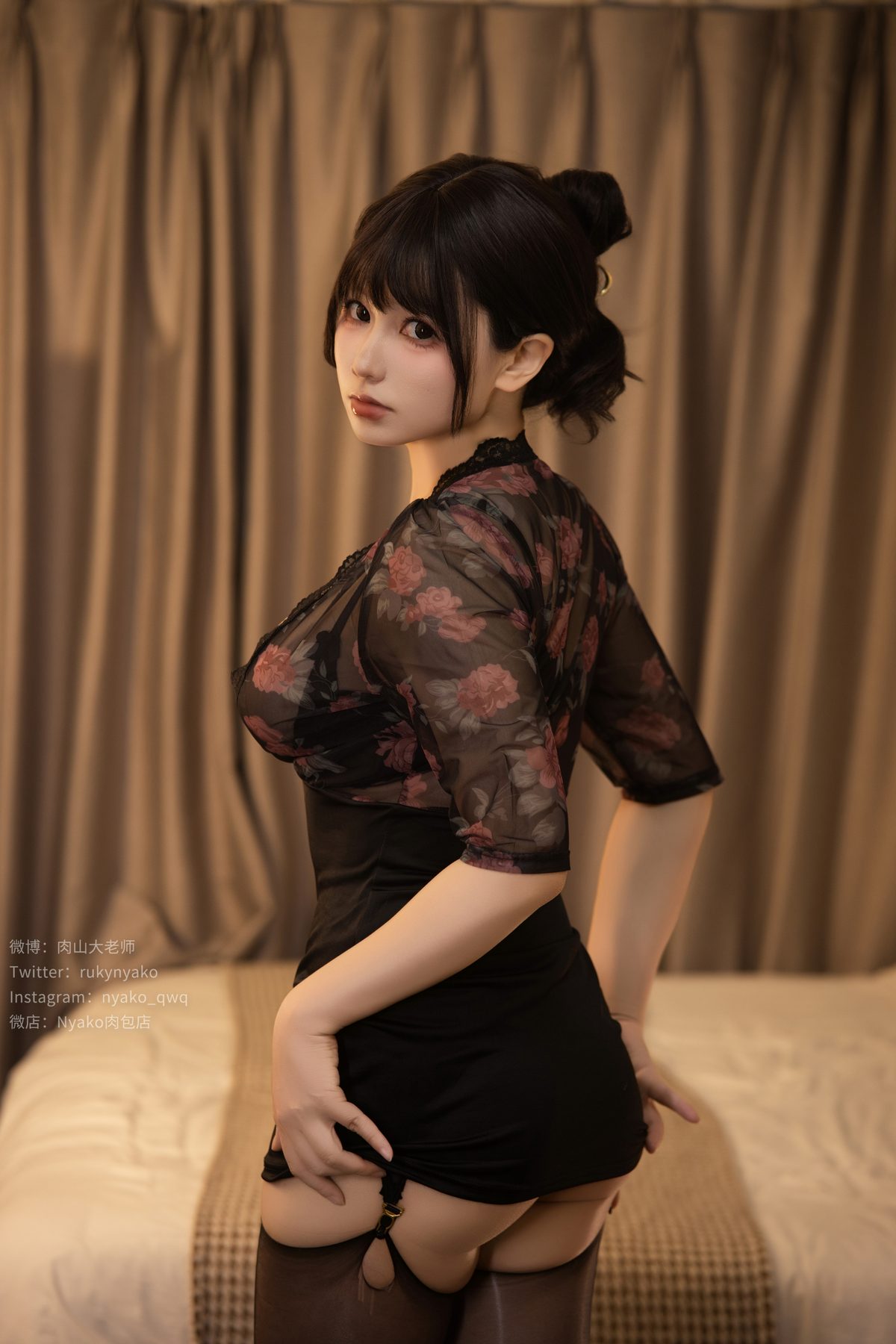 Nyako喵子 电子版81 熟女エロエロ COS写真