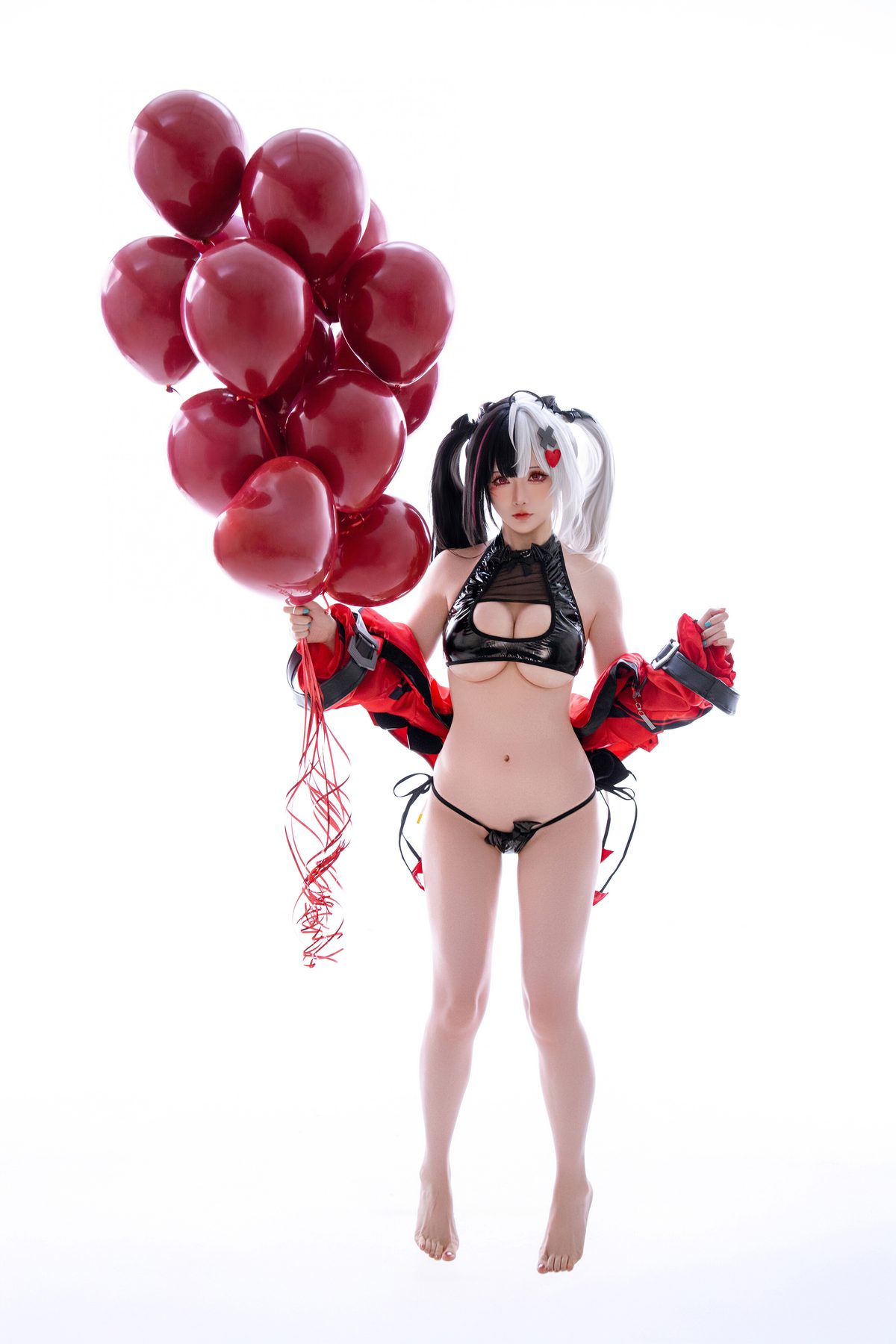 星之迟迟 cosplay写真_安魂曲原皮+同人合集 | 星之迟迟 异环黑丝巨乳全套图包 [120P]
