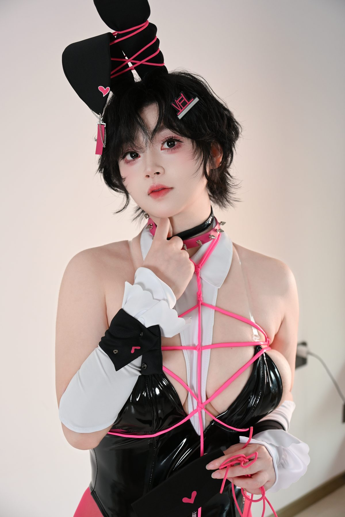 毛毛帽 粉色兔女郎 COS写真