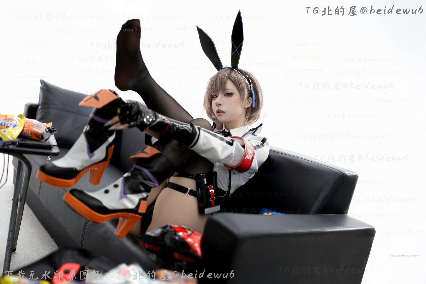 纸悦Etsu ko 外卖兔 COS写真